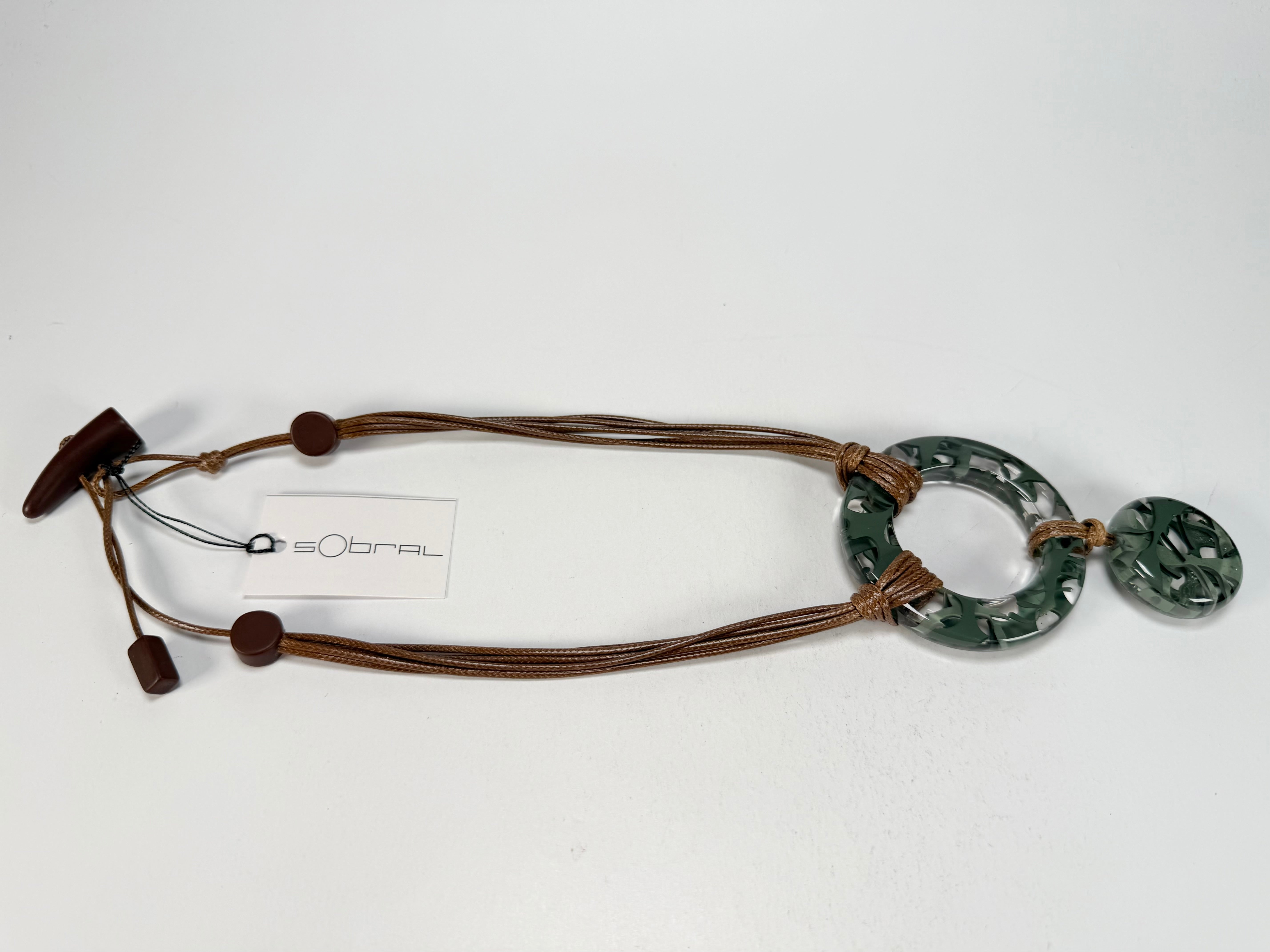 Sobral - Costela de Adão "Adão" Resin Necklace ( 005532 )