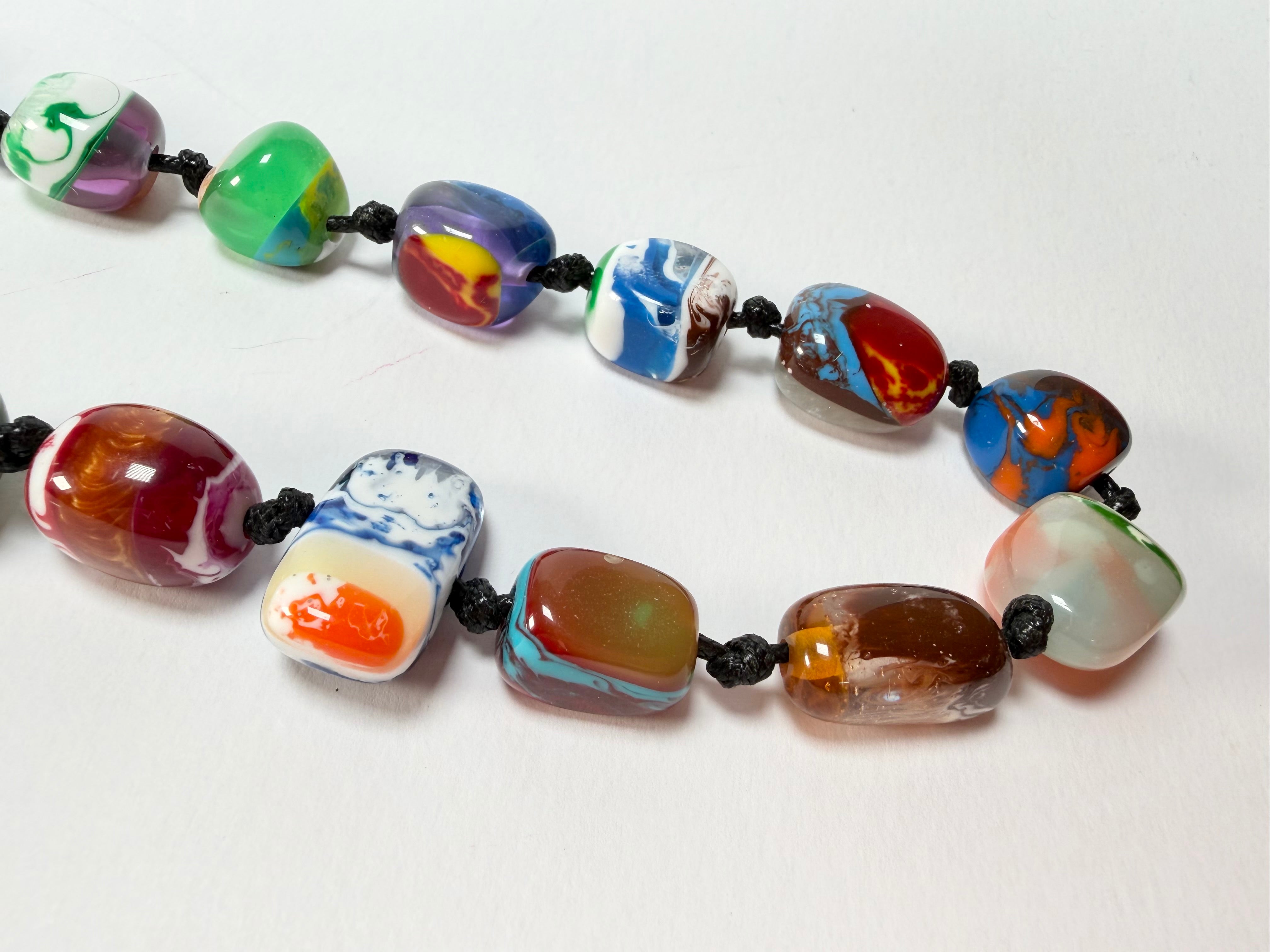 Sobral - Multi-Colour "Wave Onda" Resin Necklace ( 005327 )
