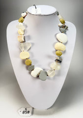 Sobral - Indiana "Marfim" Cream Mix 70cm Resin Necklace ( 000033 )