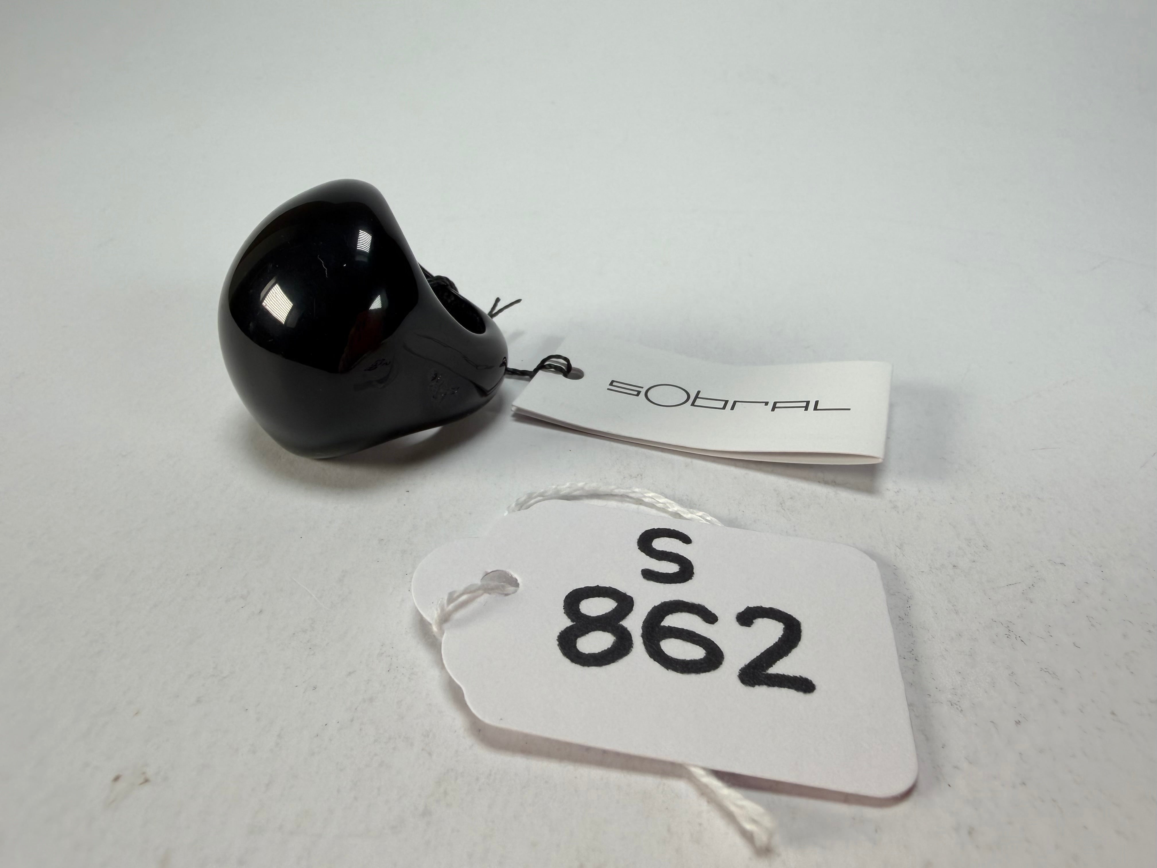 Sobral - Mix 2023 "Sintonia" Black Resin Ring ( 003598 ) - Size UK P / US 7.5