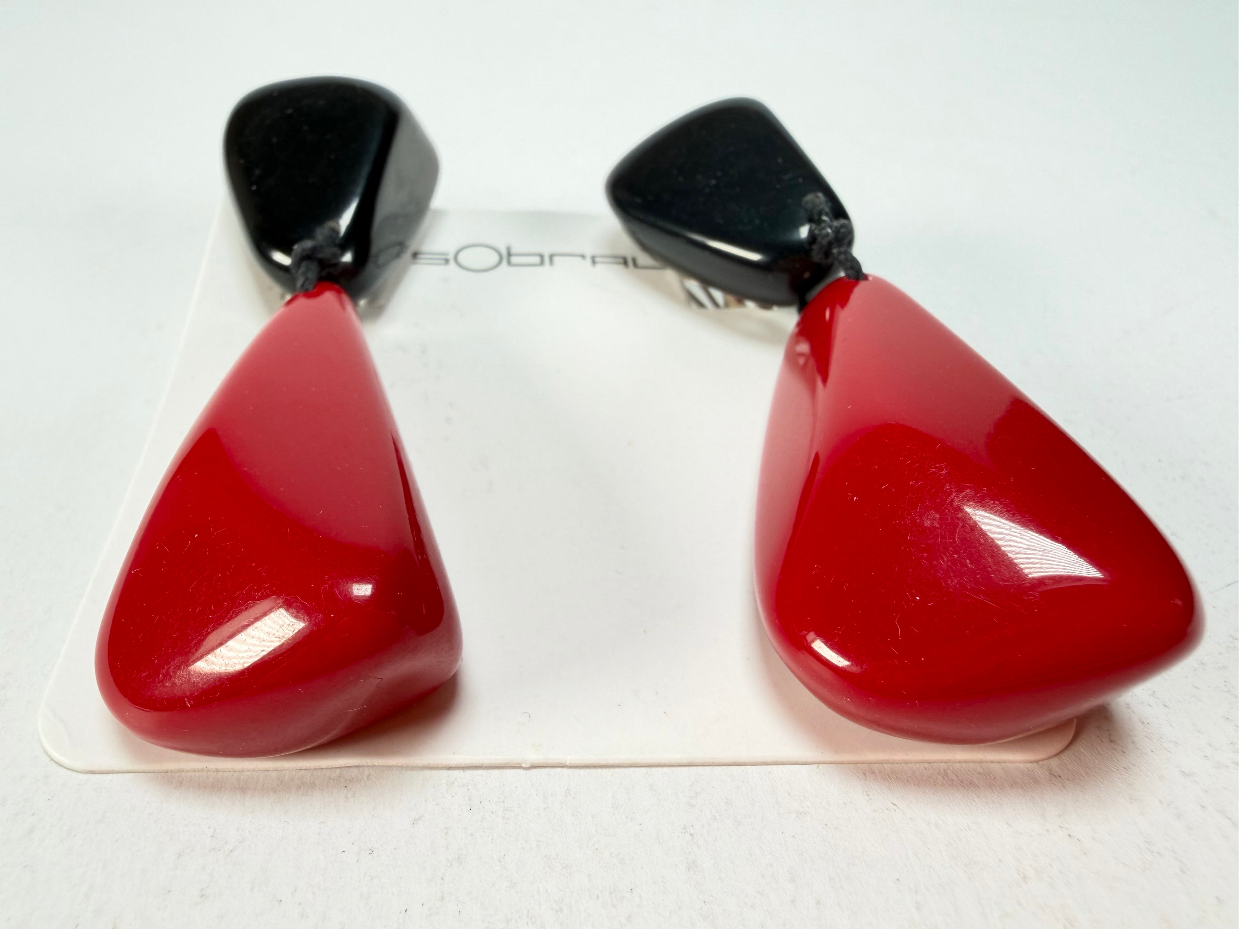 Sobral - Mix 2023 "Cusco" Black & Red Resin Clip On Earrings ( 001417 )