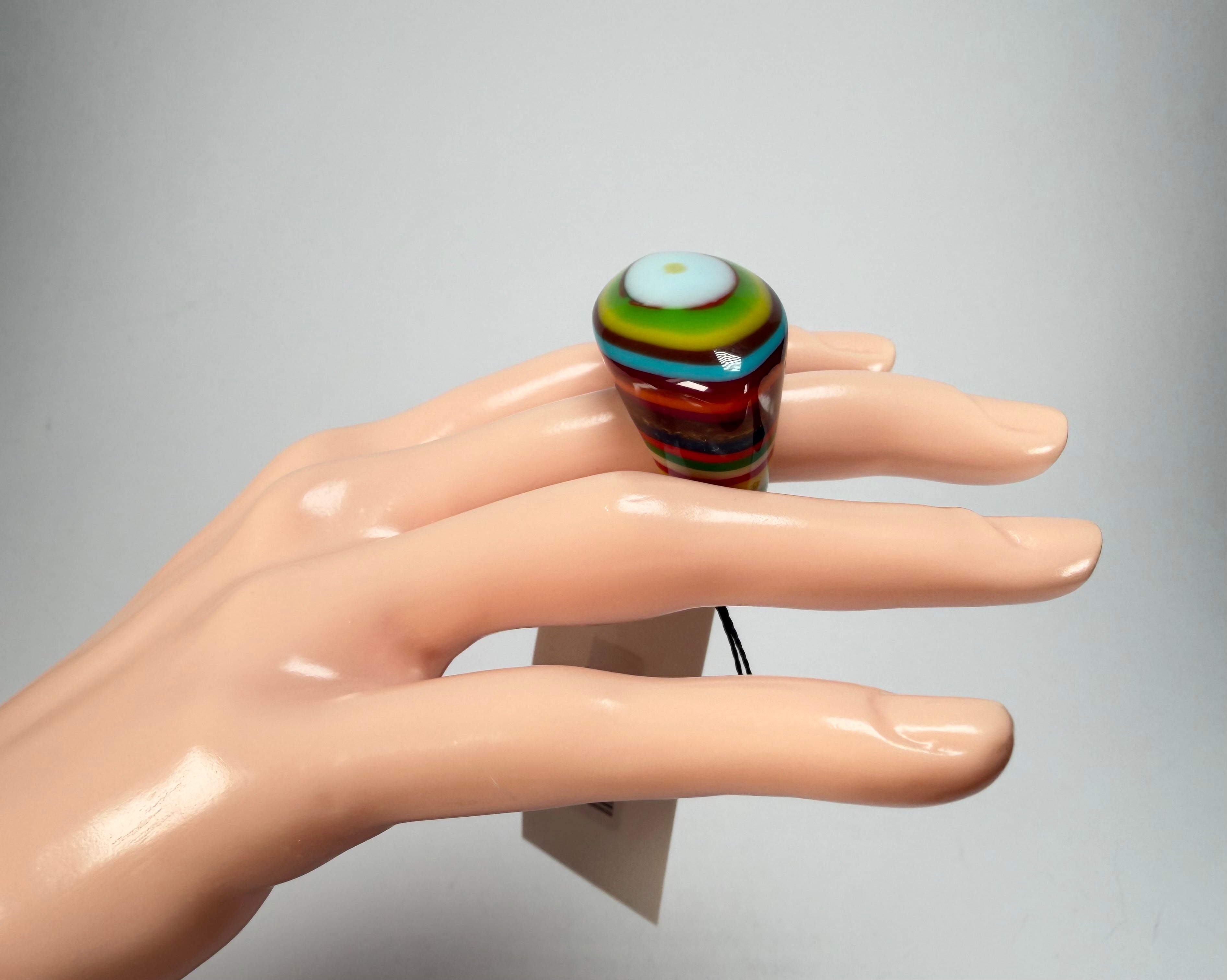 Sobral - Pop Art "Andy" Resin Ring ( 005469 ) - Size UK N / US 6.5