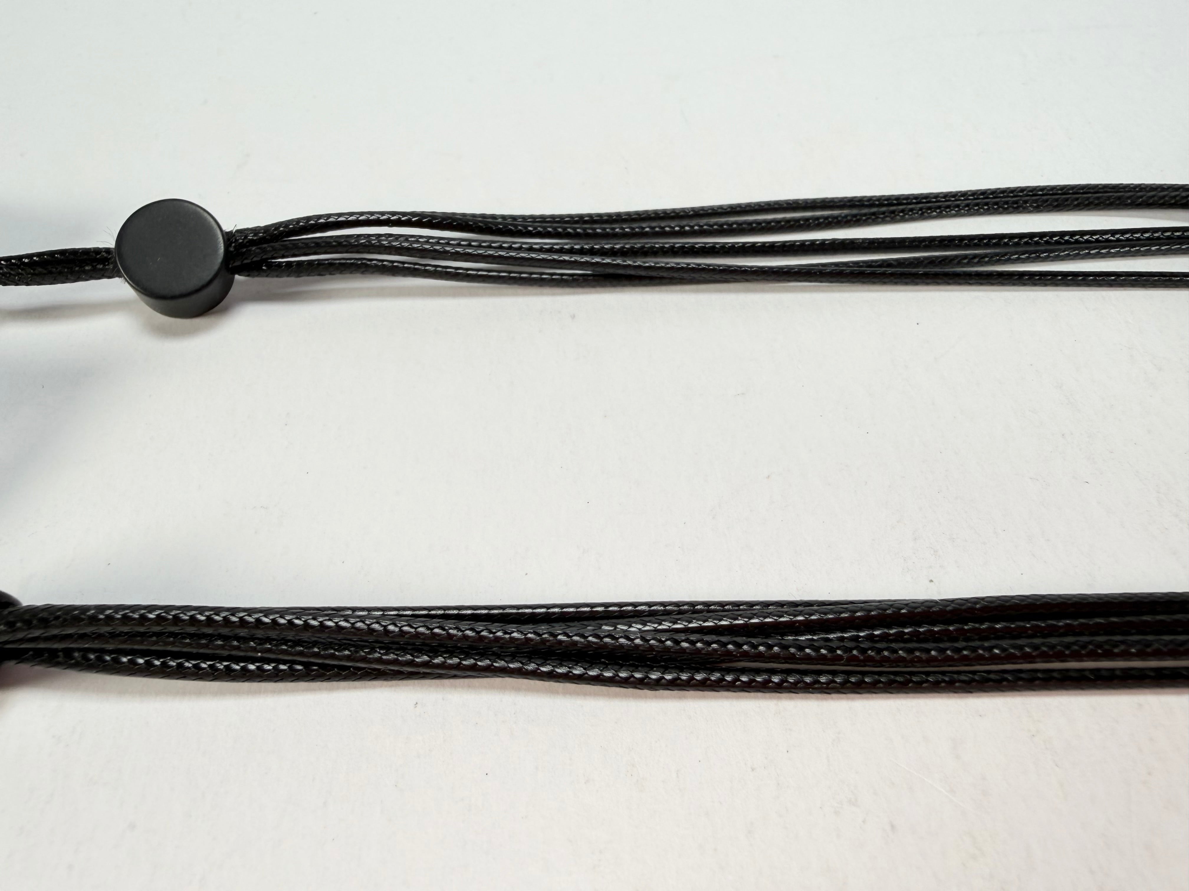 Sobral - Metalique Orlando "Disc" Black & Silver Resin Necklace ( 004096 )