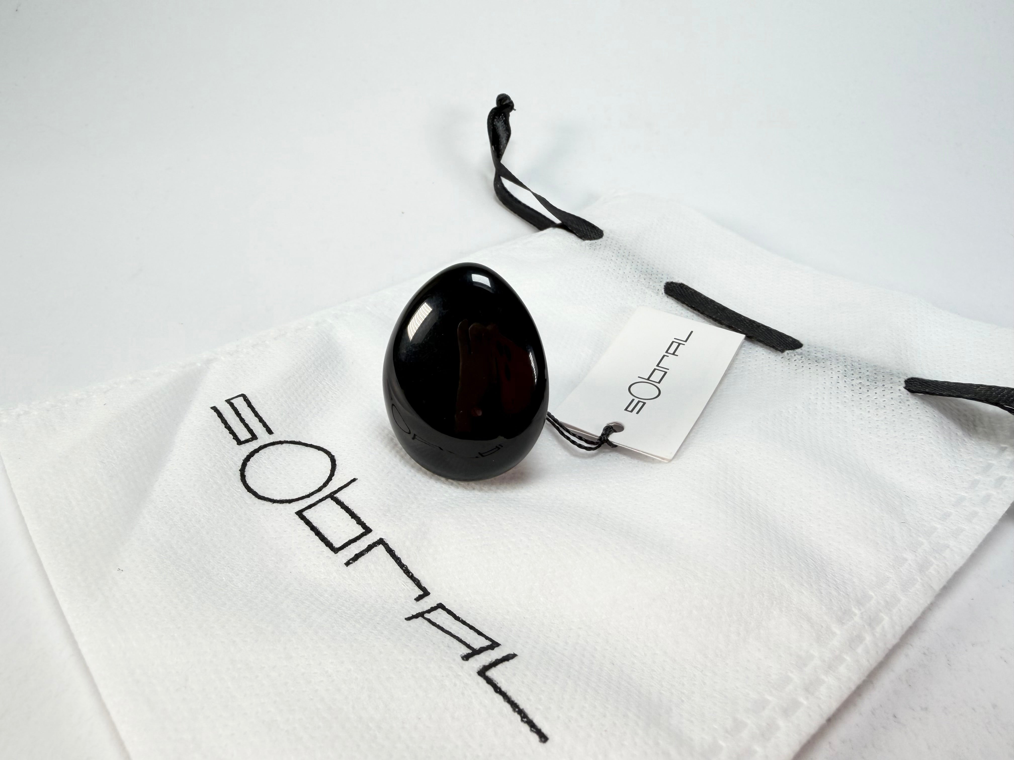 Sobral - Preto "Poesia" Black Resin Ring ( 003597 ) - Size UK T / US 9
