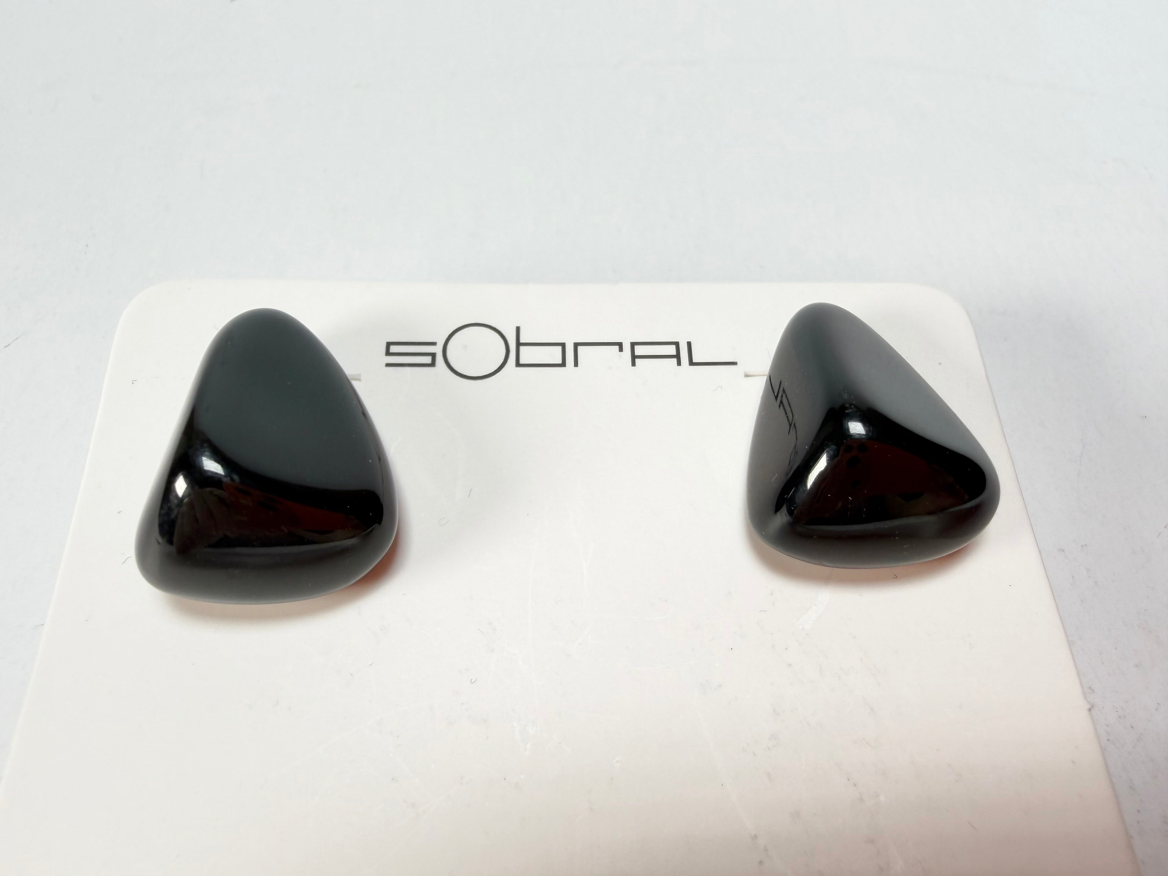 Sobral - Preto "Pequeno Diamante" Black Resin Earrings ( 003600 )