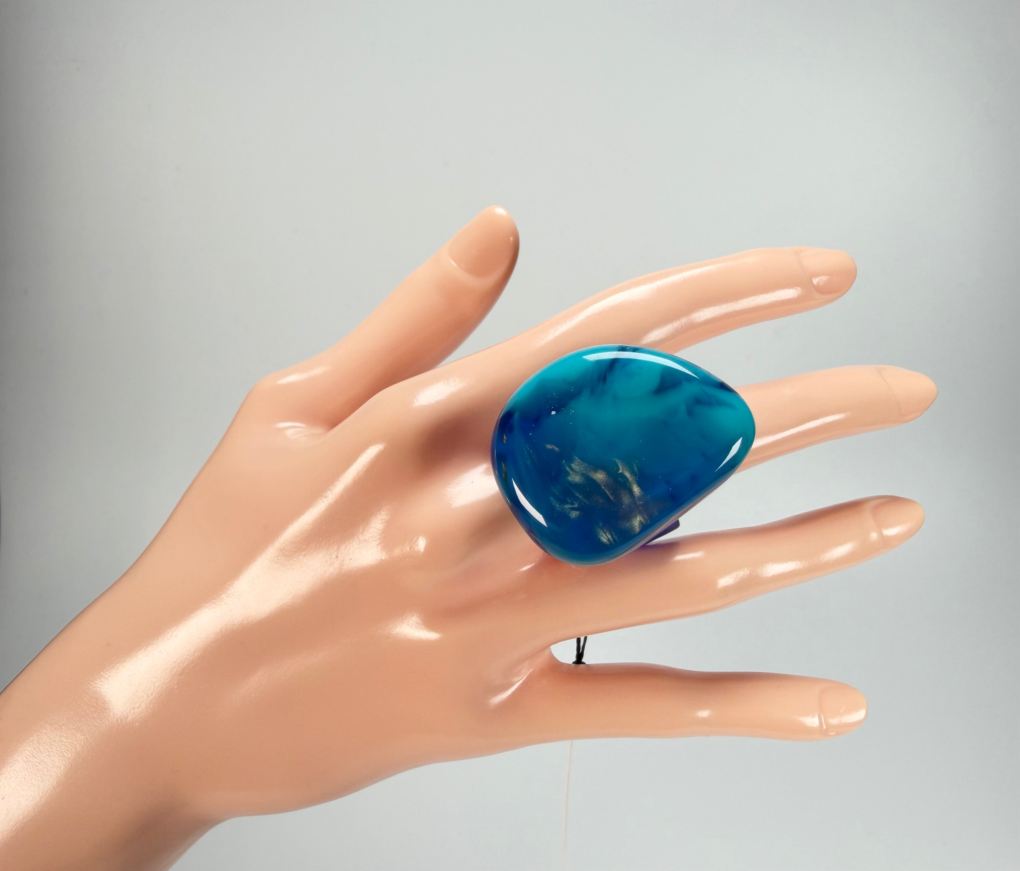 Sobral - Noite Estrelada "Kintai" Resin Ring ( 005305 ) - Size UK S / US 9