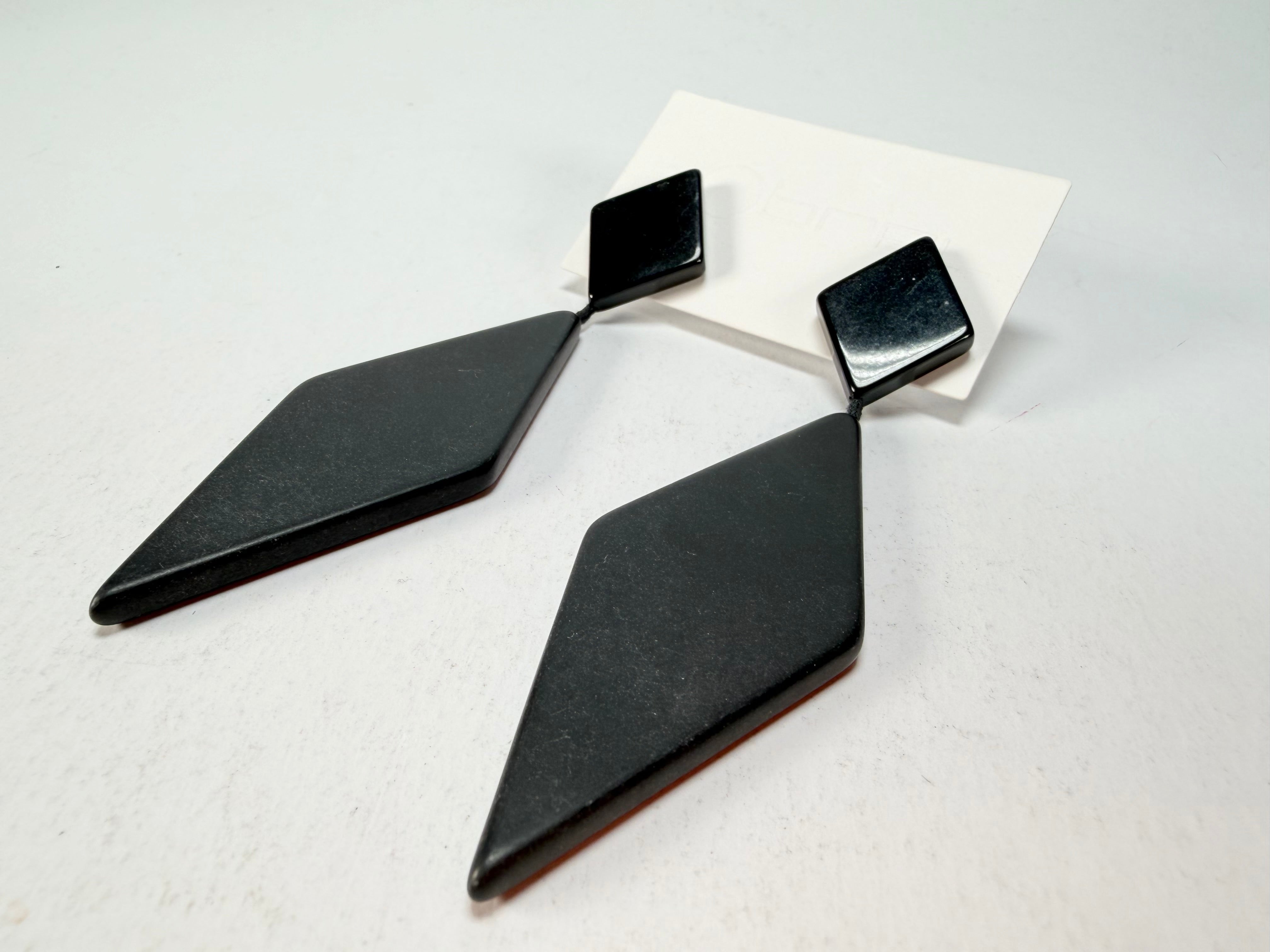 Sobral - Preto "Nial" Black Matt Resin Earrings ( 004203 )