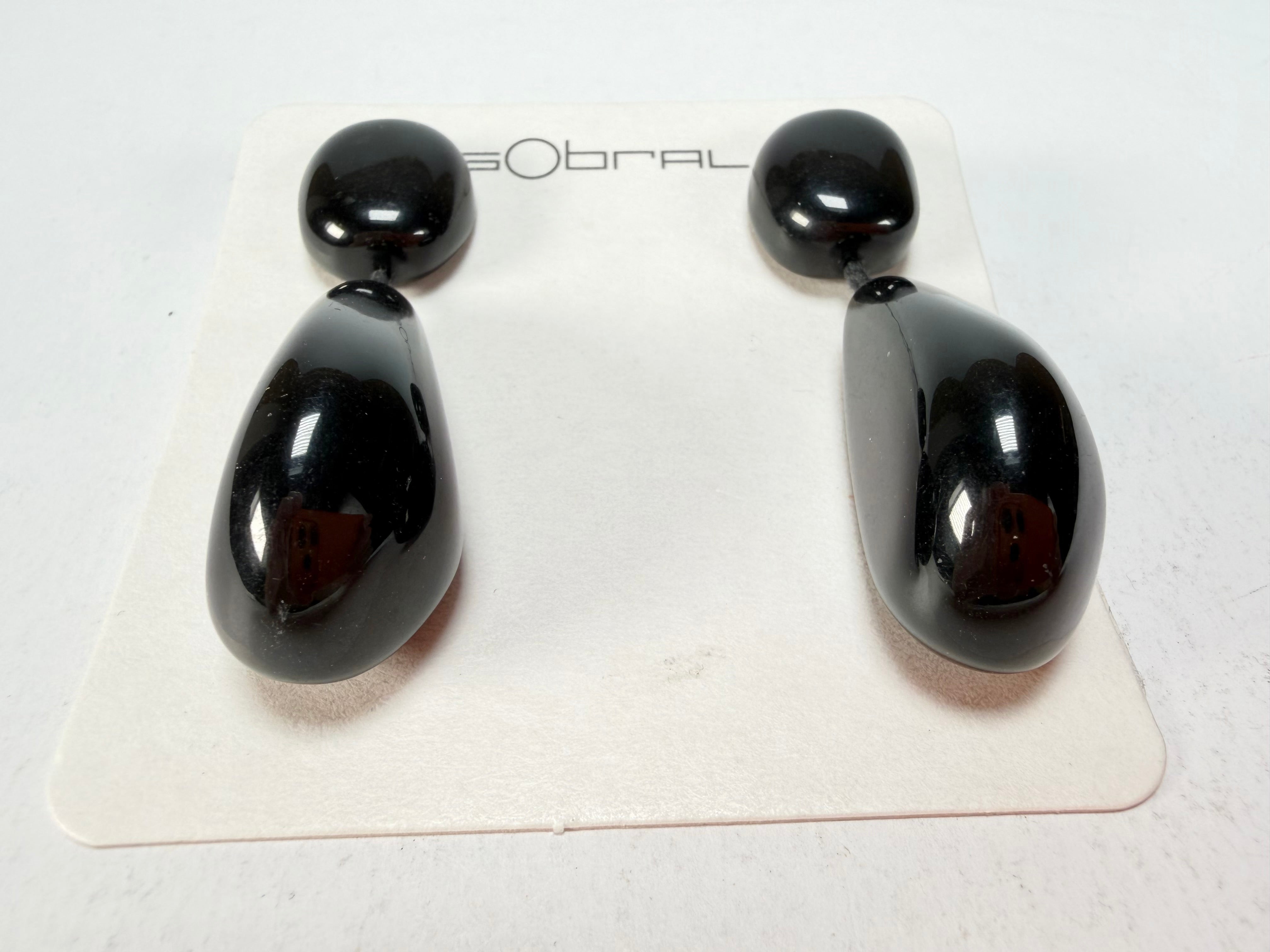 Sobral - Preto "Clave Efeitos" Black Resin Earrings ( 004606 )