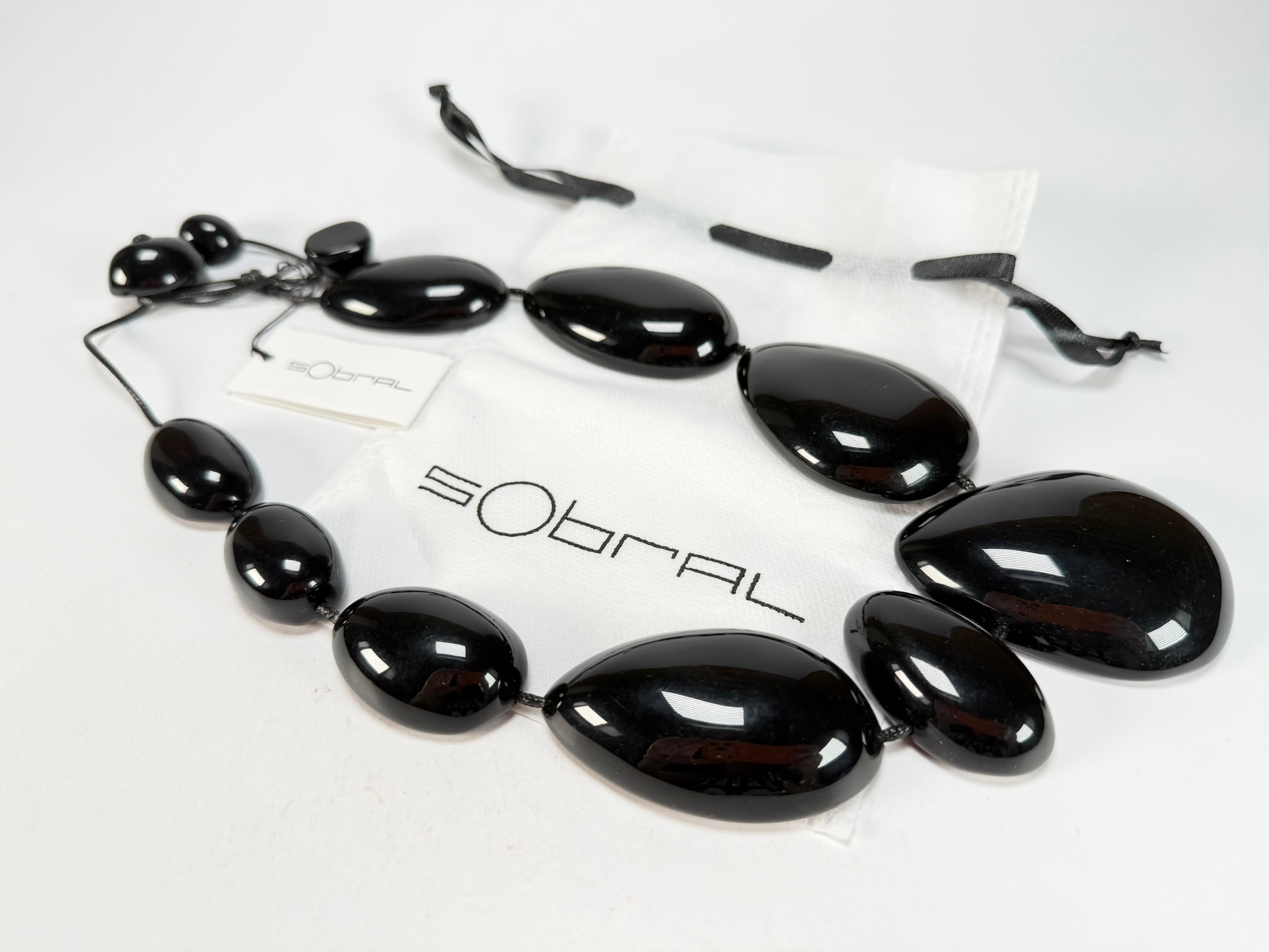 Sobral - Preto "Elen" Black Resin Necklace ( 005411 )