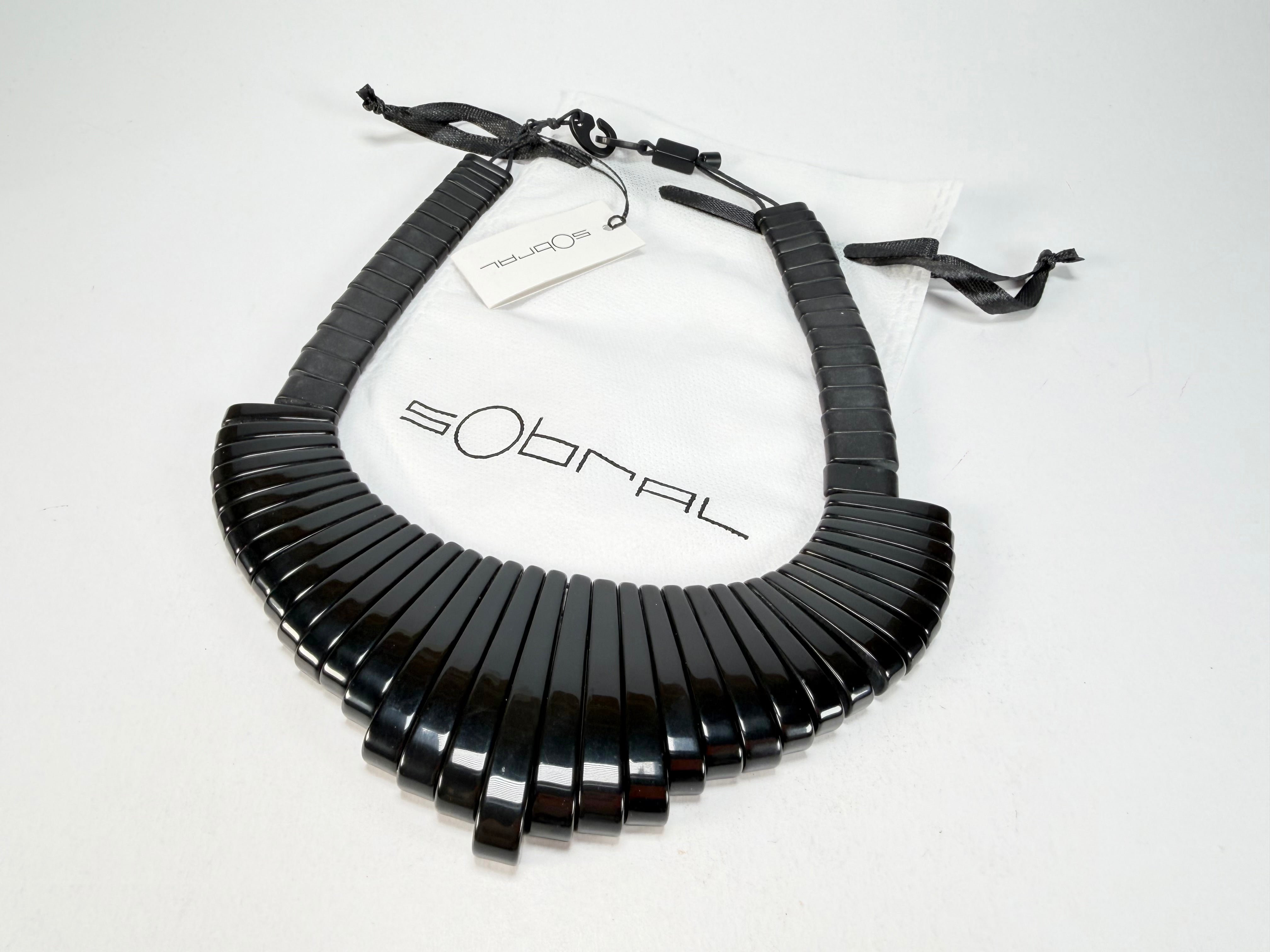 Sobral - Preto "Tupi" Black Resin Necklace ( 004853 )