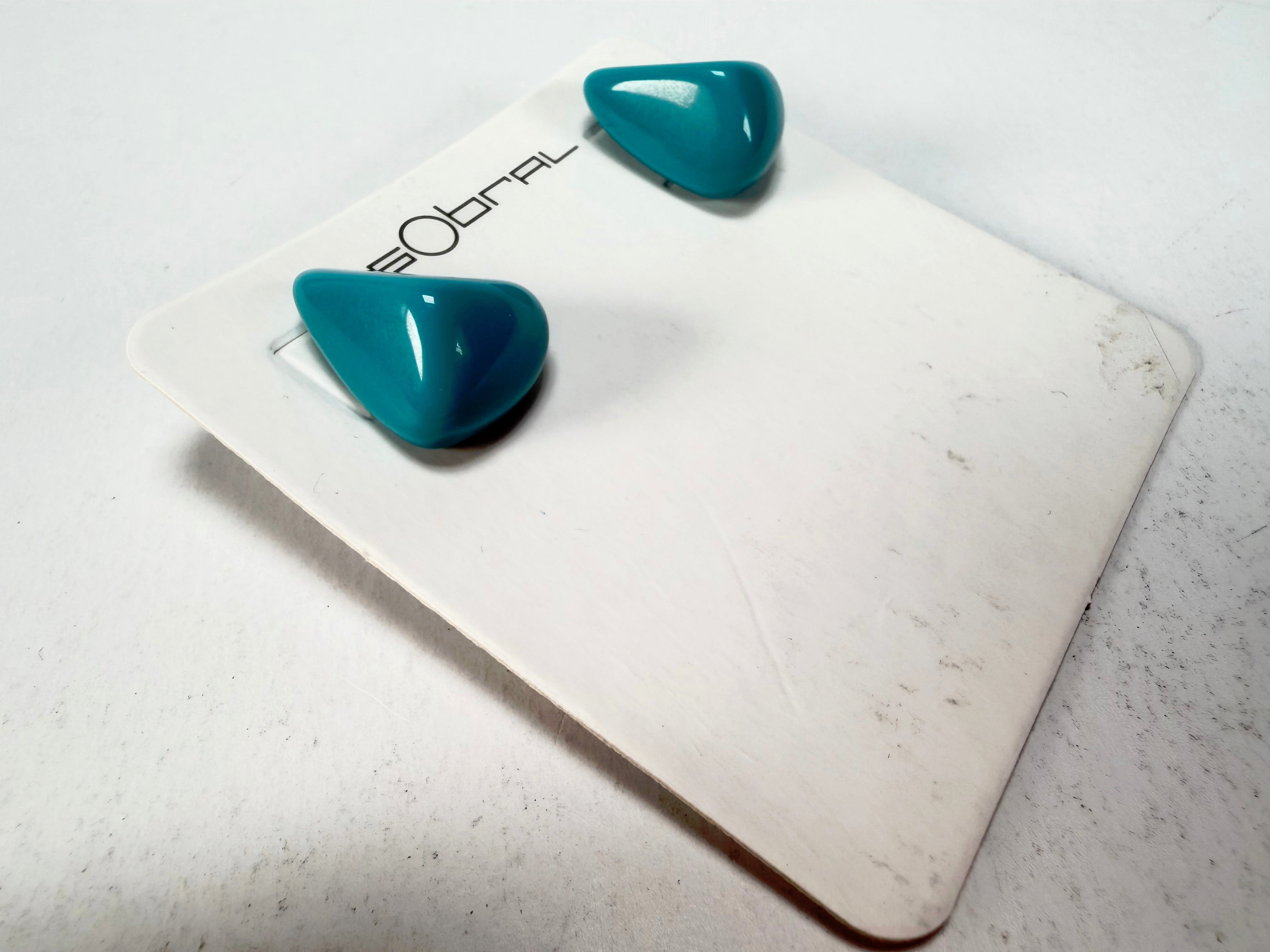 Sobral - Turquoise "Pequeno Diamante" Resin Earrings ( 003600 )
