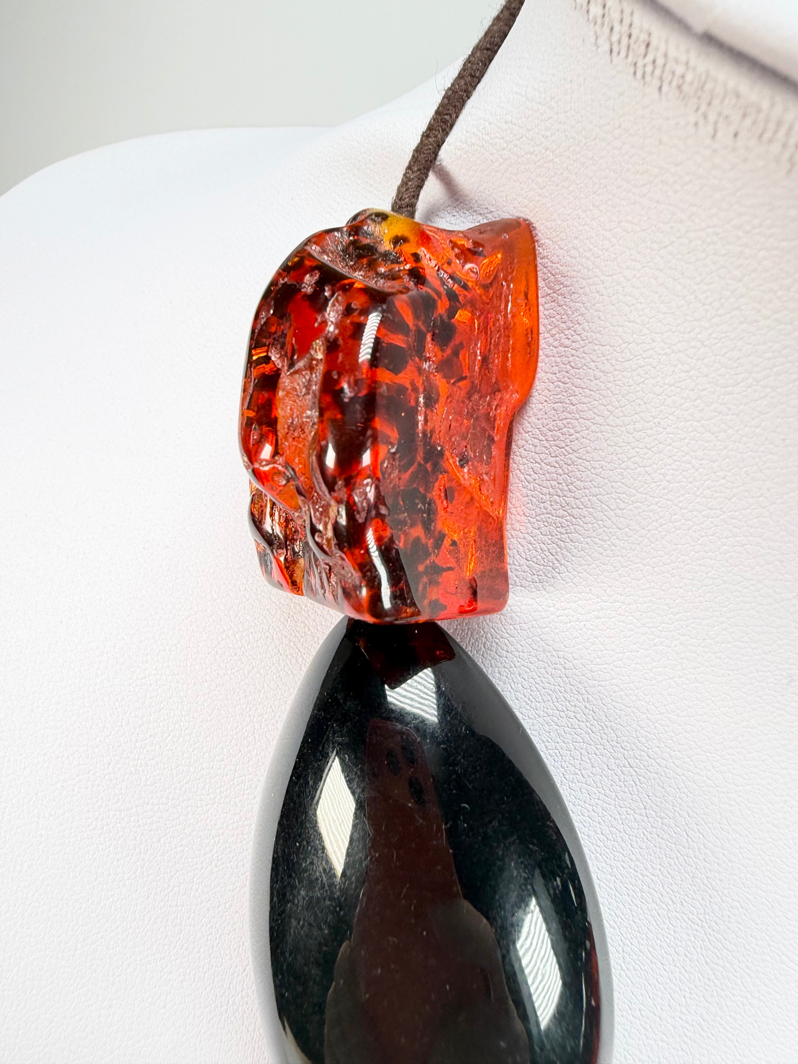 Sobral - Amber & Black "Clave" Studio Creation Resin Necklace ( 000000 )
