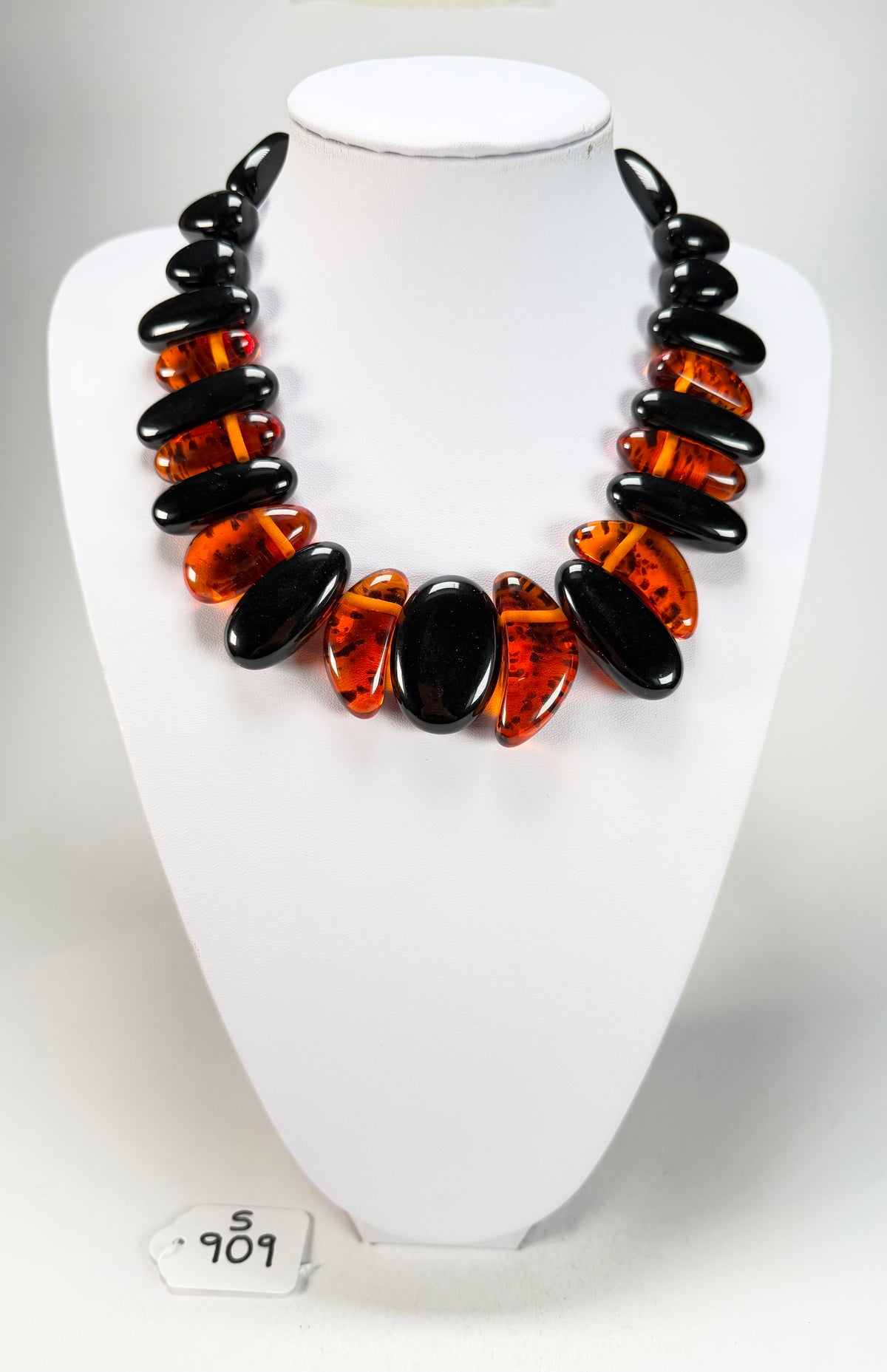 Sobral - Amber & Black "Monic" Studio Creation Resin Necklace ( 000000 )