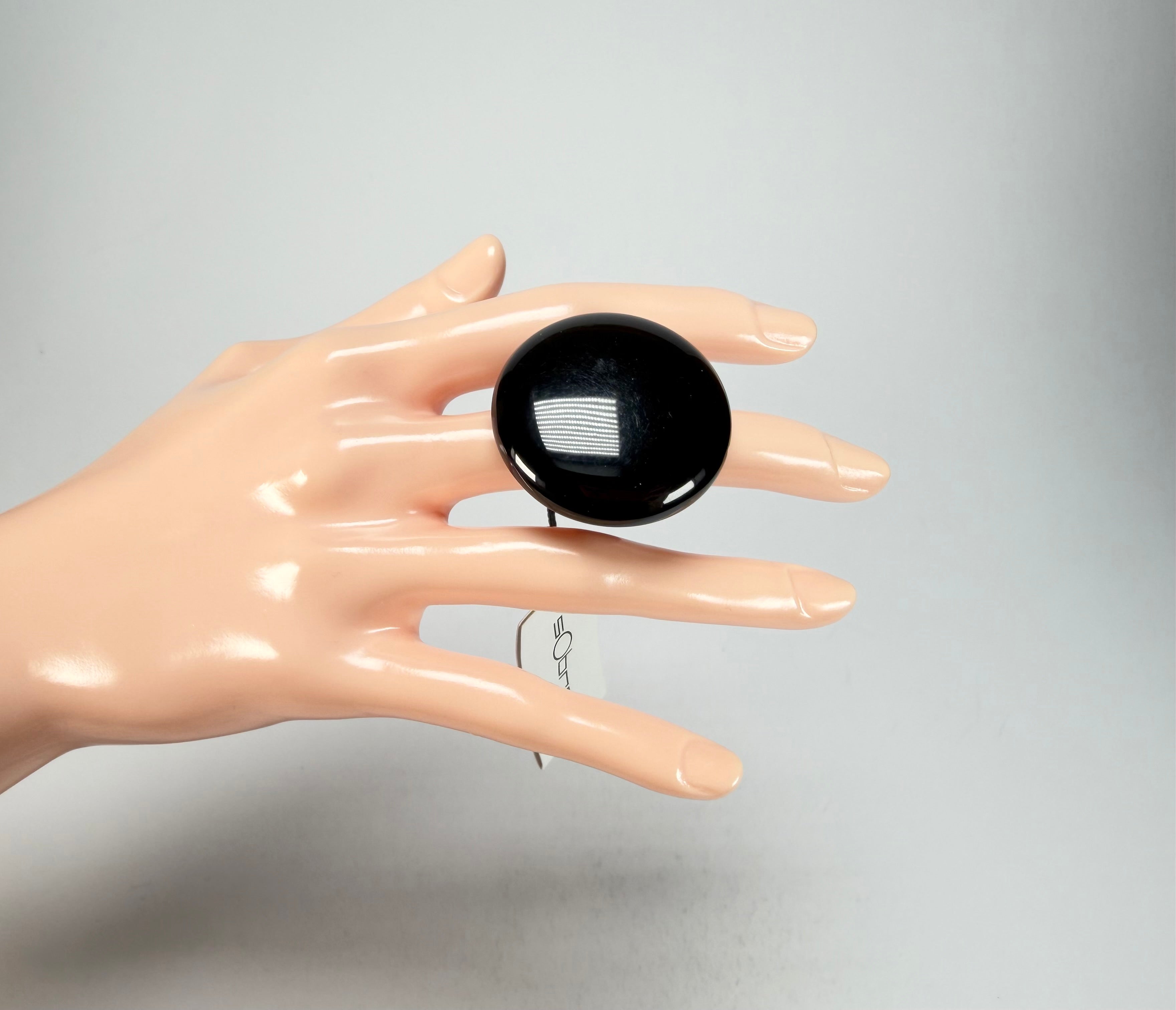 Sobral - Preto "Bead" Black Resin Ring ( 004764 ) - Size UK O / US 7