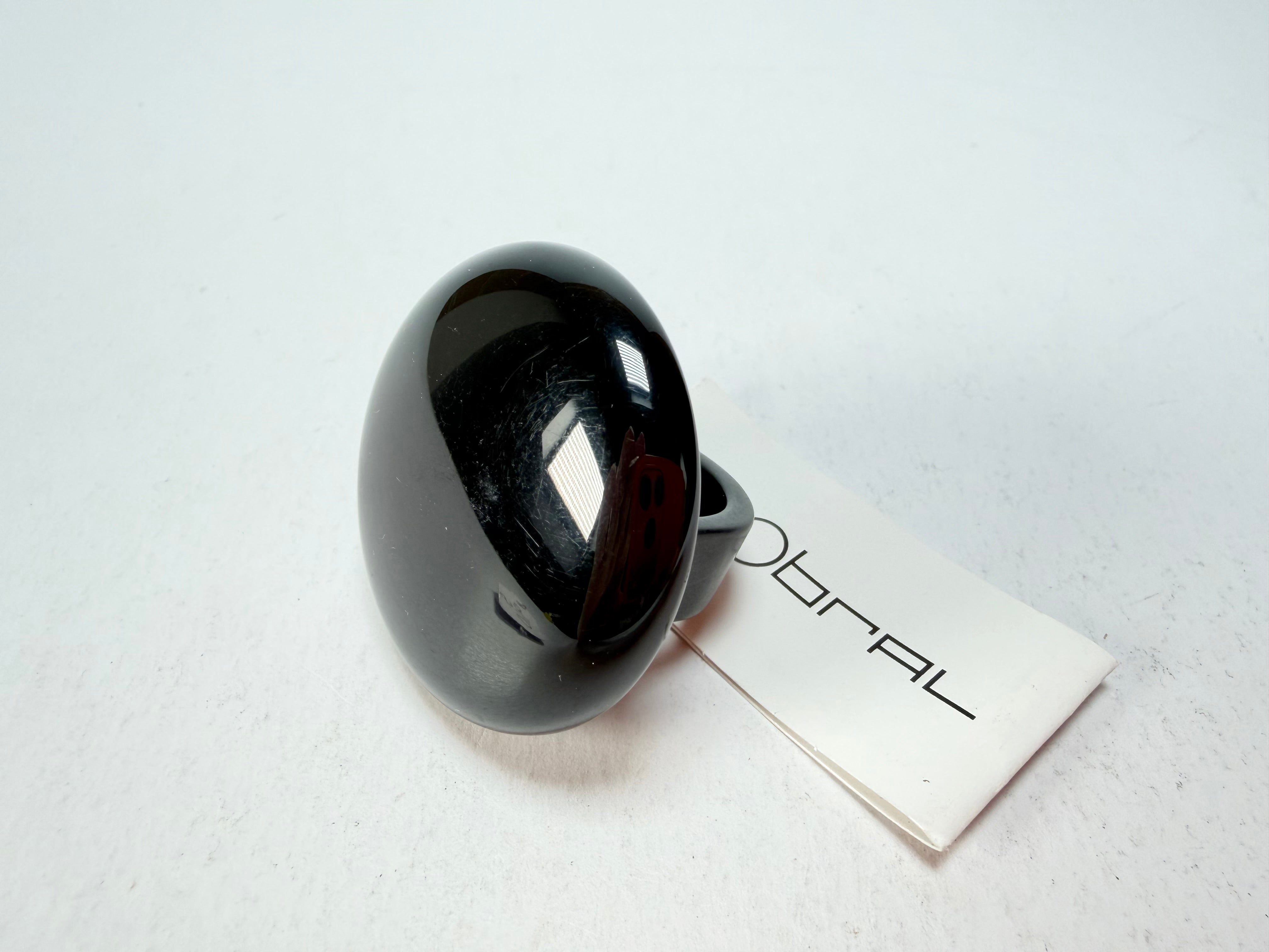 Sobral - Preto "Bead" Black Resin Ring ( 004764 ) - Size UK O / US 7