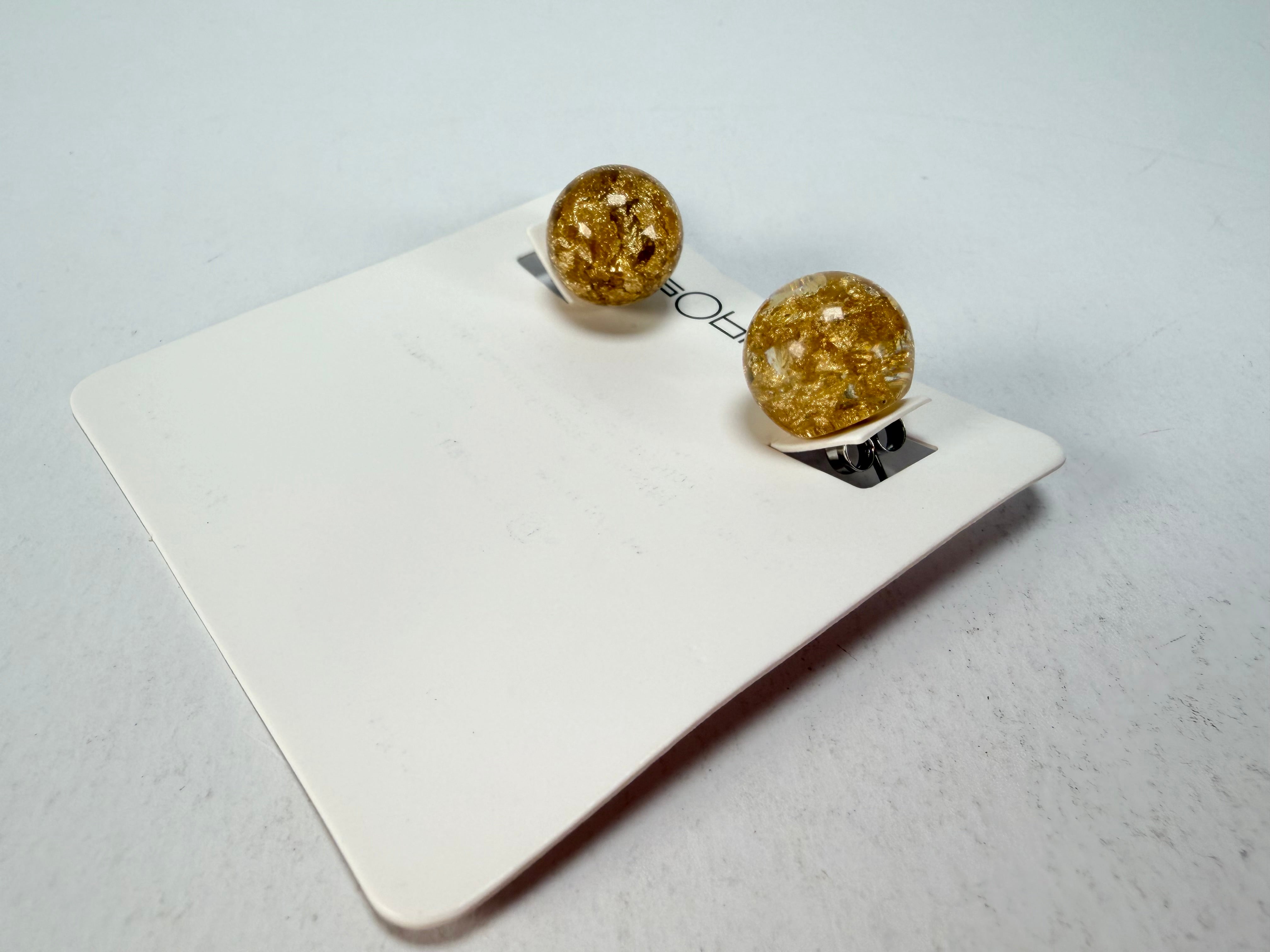 Sobral - Metalique "Eolia" Resin Earrings ( 002835 )
