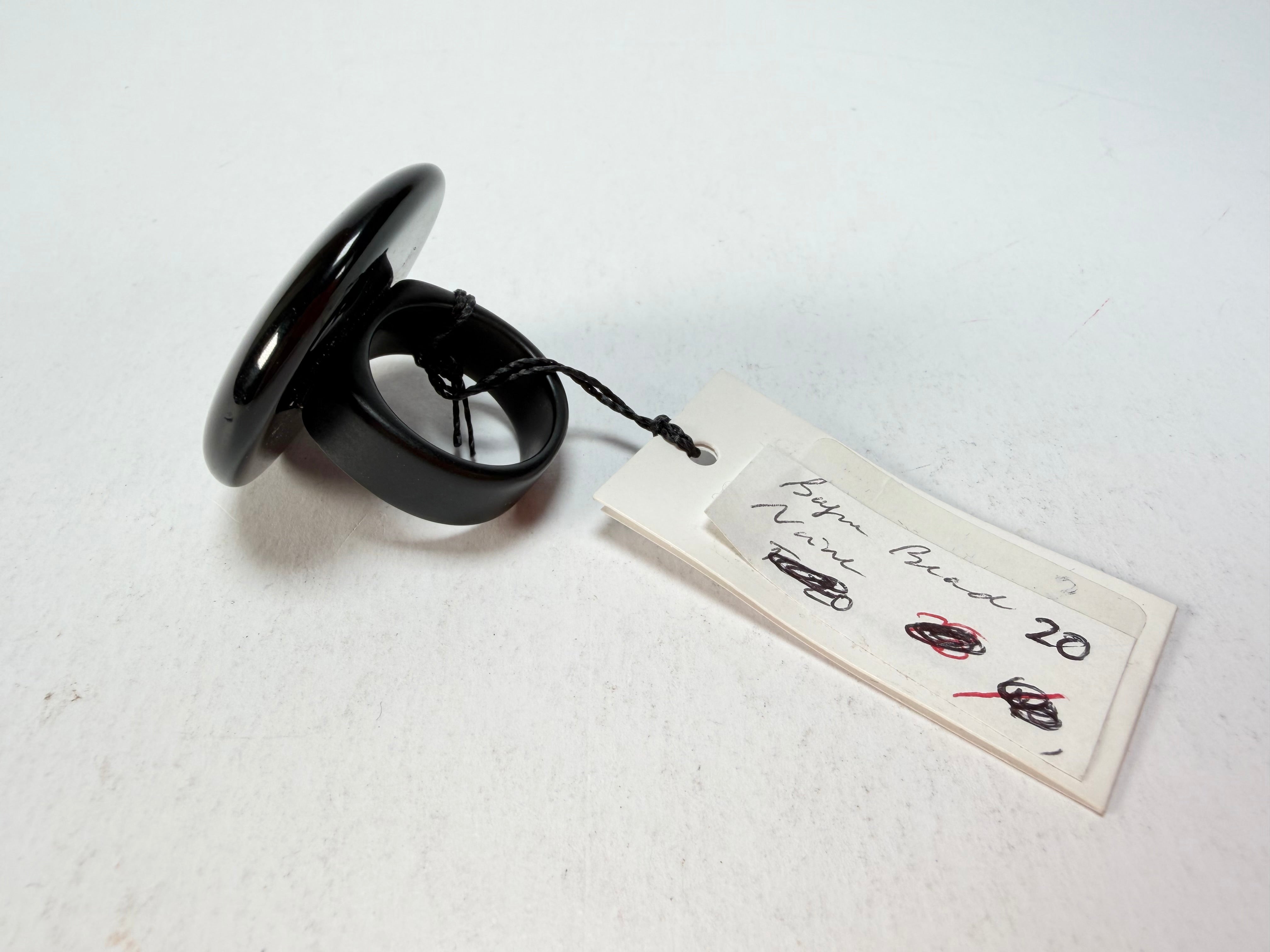 Sobral - Preto "Bead" Black Resin Ring ( 004764 ) - Size UK U / US 10