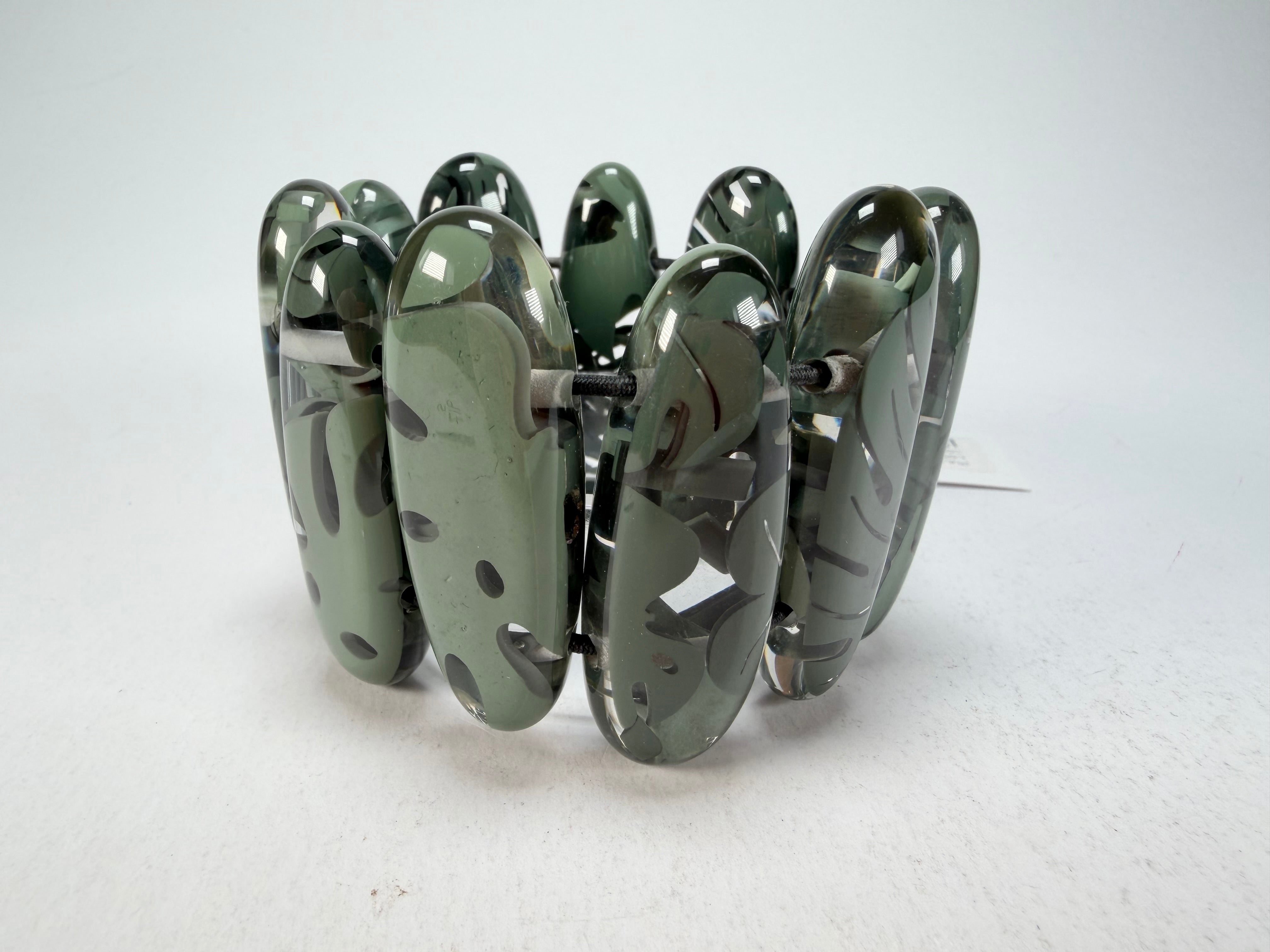 Sobral - Costela de Adão "Leaf" Elasticated Resin Bracelet ( 005520 )