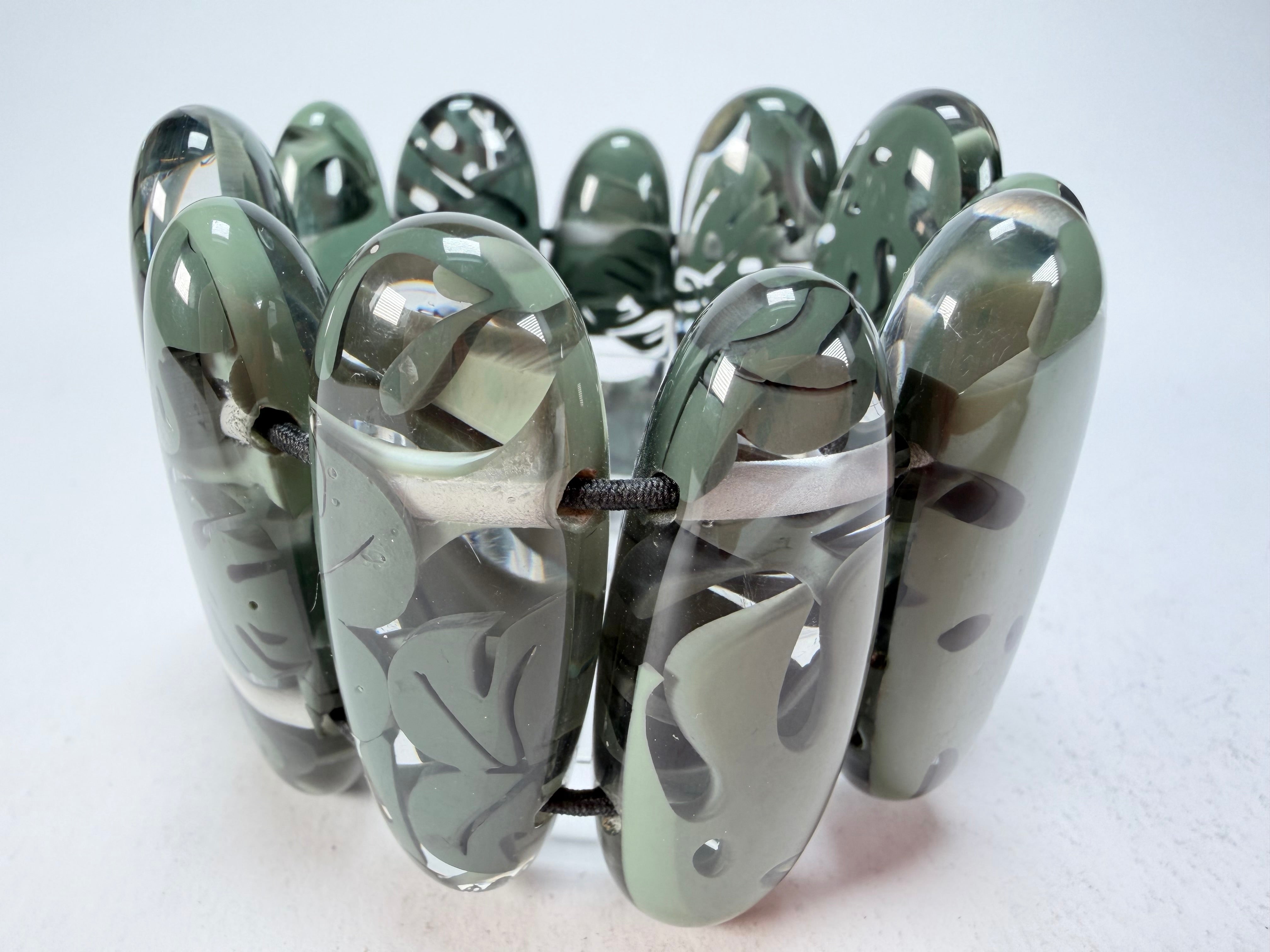 Sobral - Costela de Adão "Leaf" Elasticated Resin Bracelet ( 005520 )