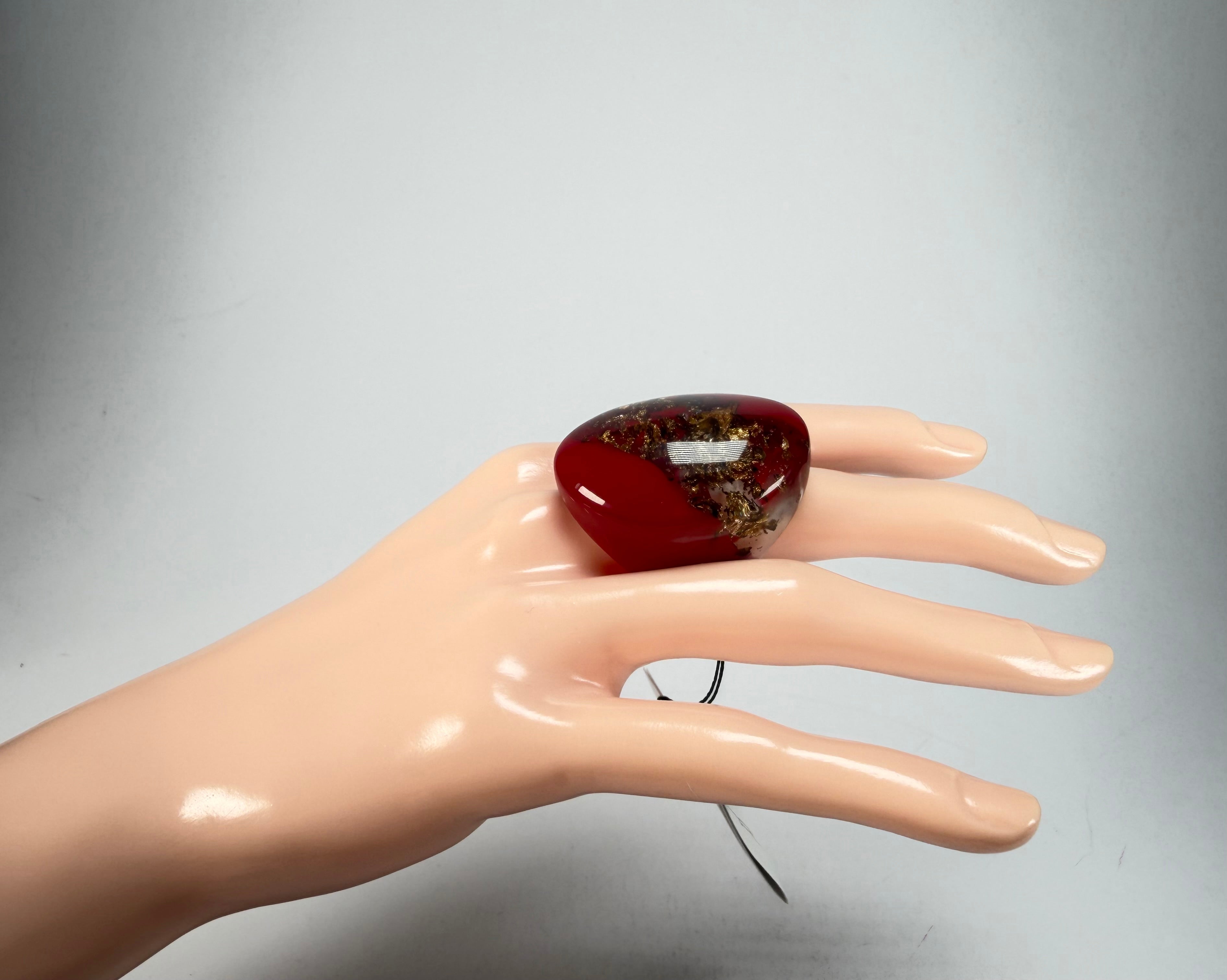 Sobral - Metalique Orlando "Super" Red Resin Ring ( 004337 ) - Size UK O / US 7