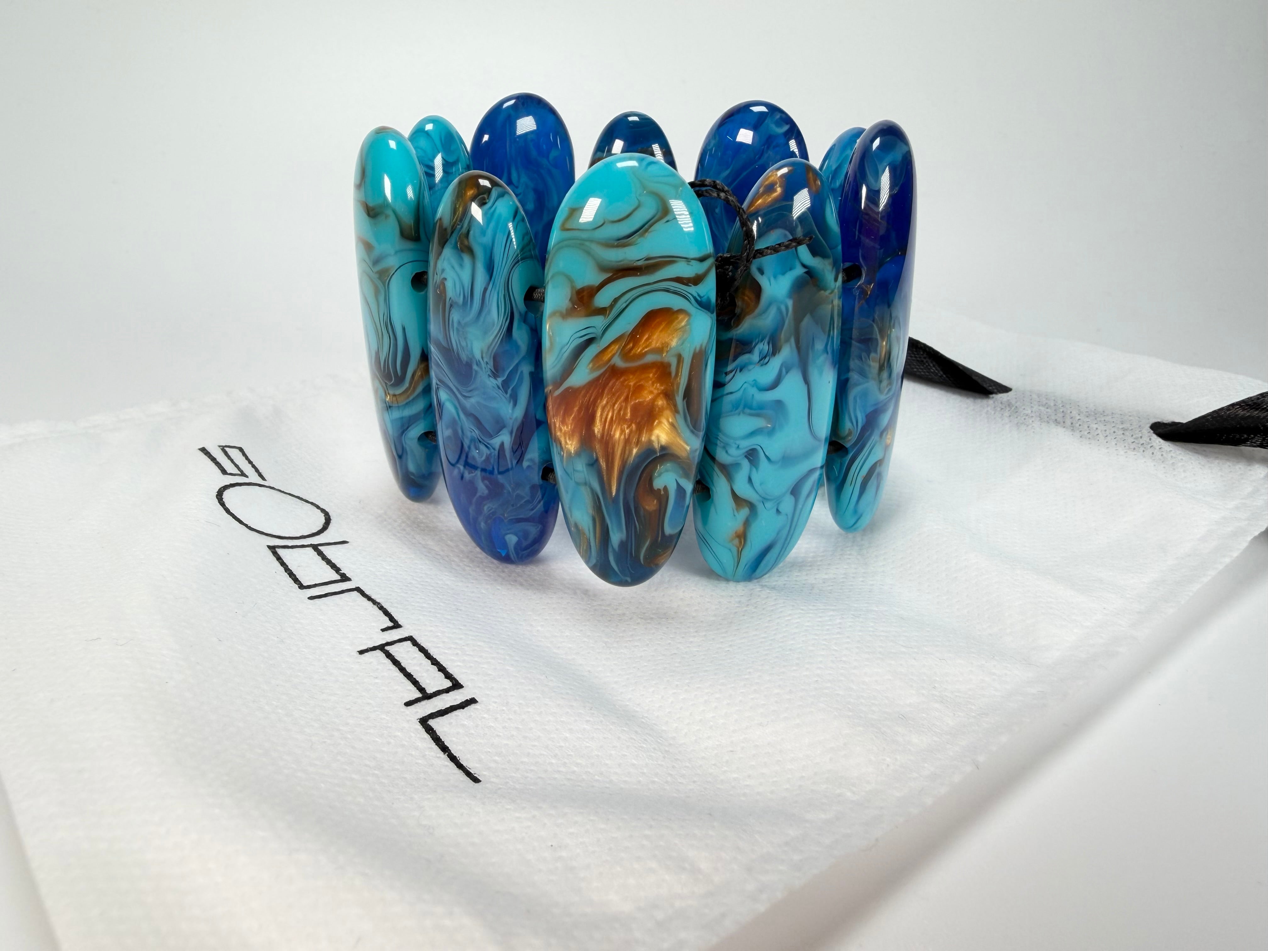 Sobral - Noite Estrelada "Leaf" Elasticated Resin Bracelet ( 005520 )