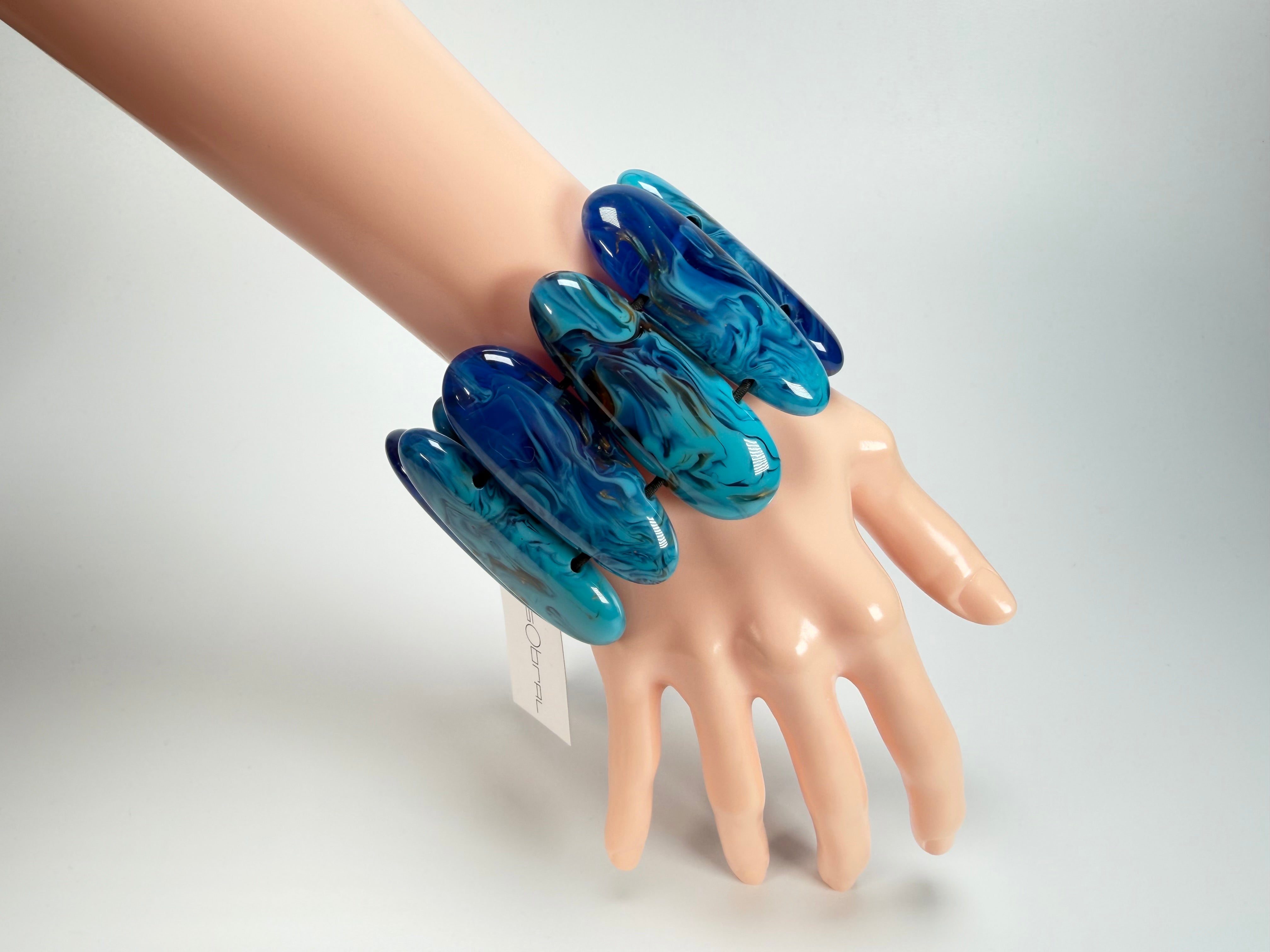 Sobral - Noite Estrelada "Leaf" Elasticated Resin Bracelet ( 005520 )