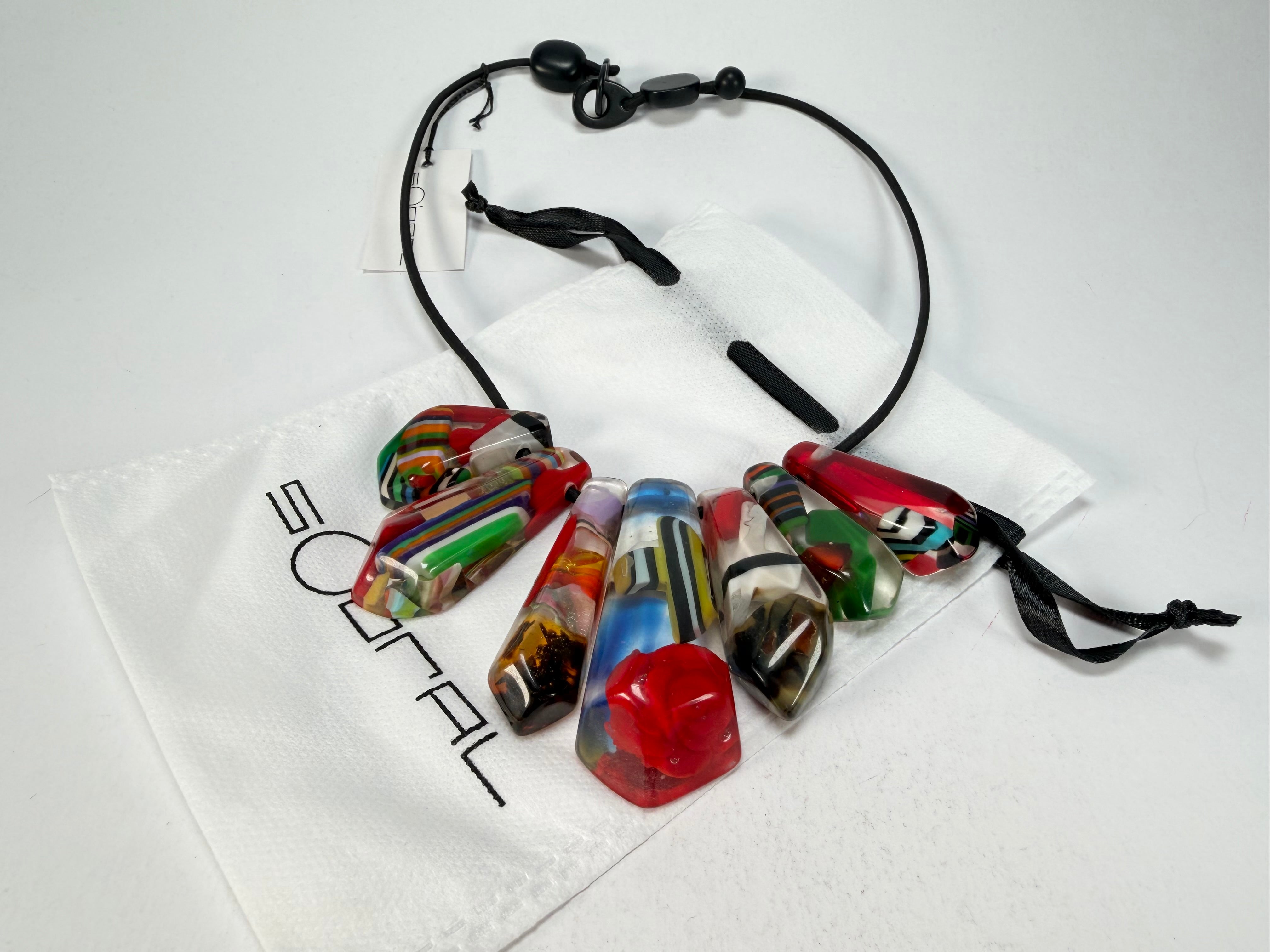 Sobral - Past Present "Acontecencias" Resin Necklace ( 004601 )