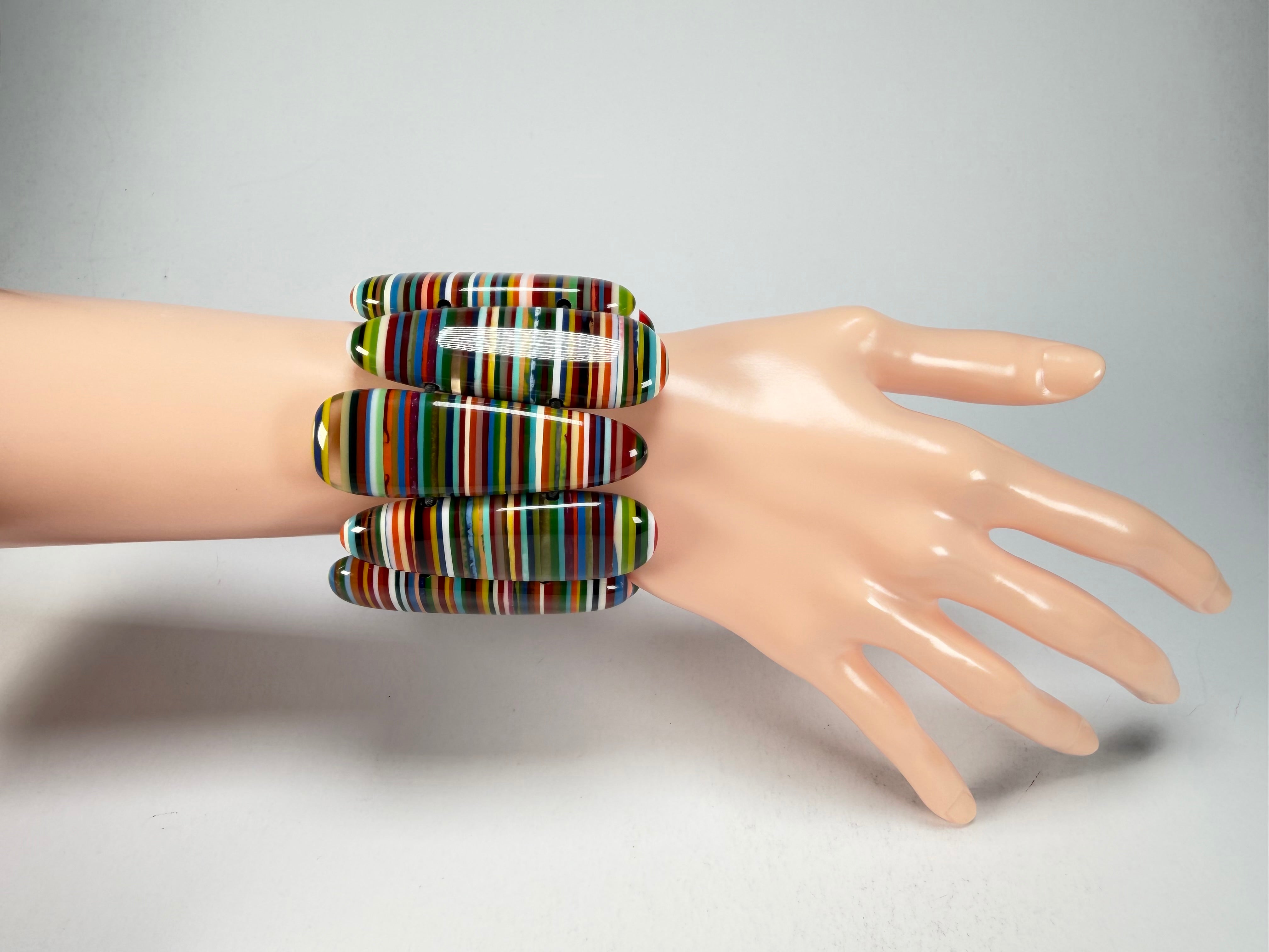 Sobral - Pop Art "Leaf" Elasticated Resin Bracelet ( 005520 )