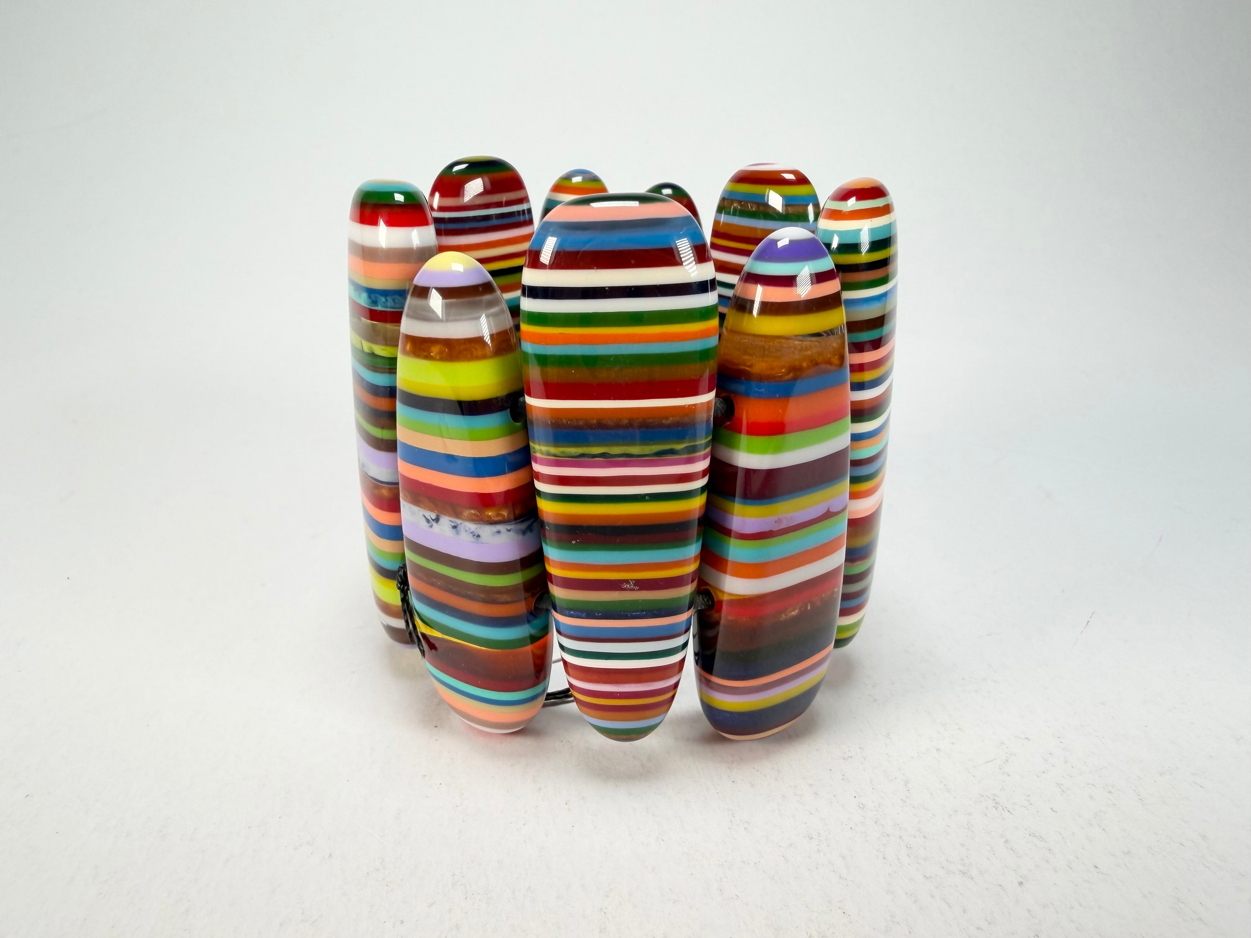 Sobral - Pop Art "Leaf" Elasticated Resin Bracelet ( 005520 )