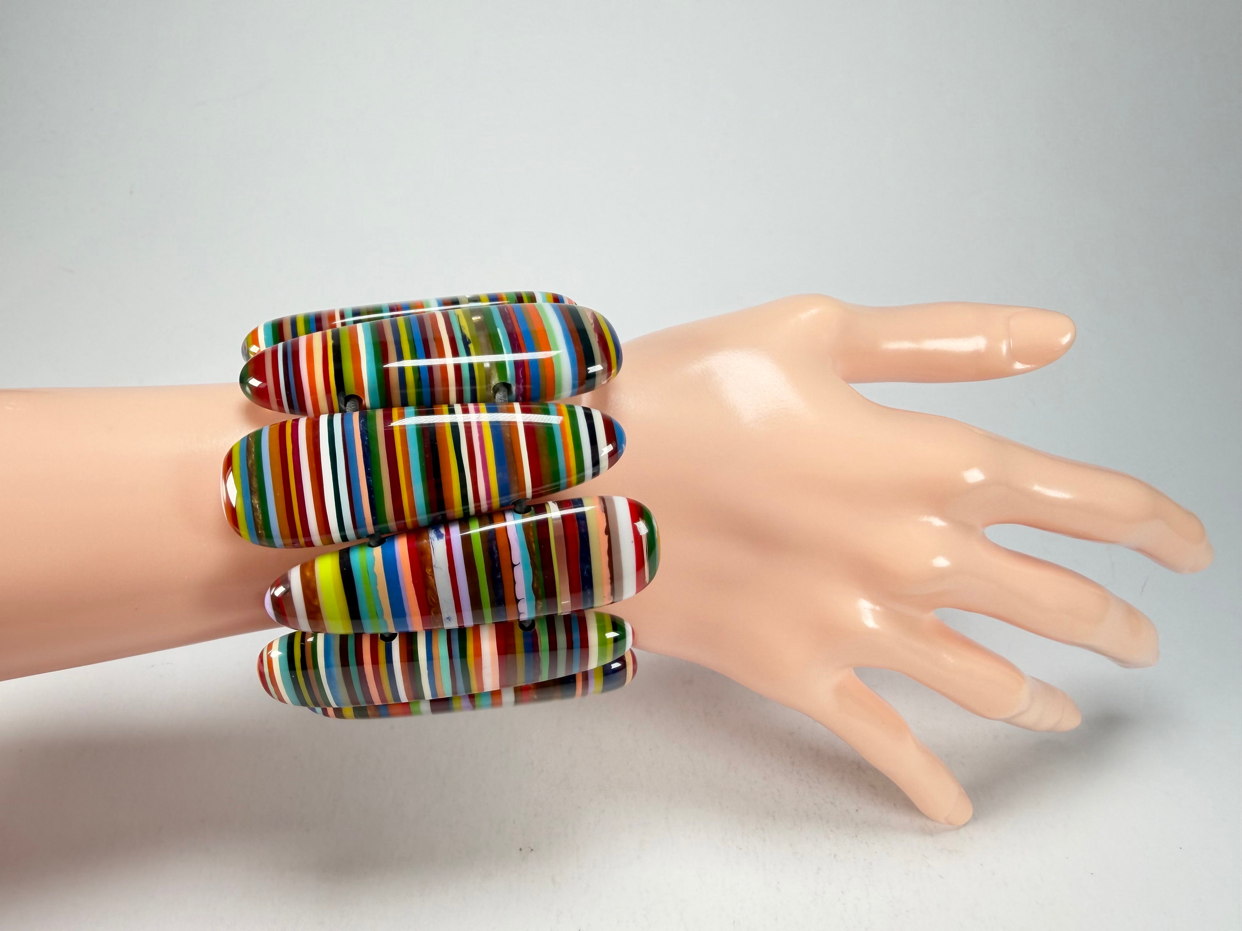 Sobral - Pop Art "Leaf" Elasticated Resin Bracelet ( 005520 )