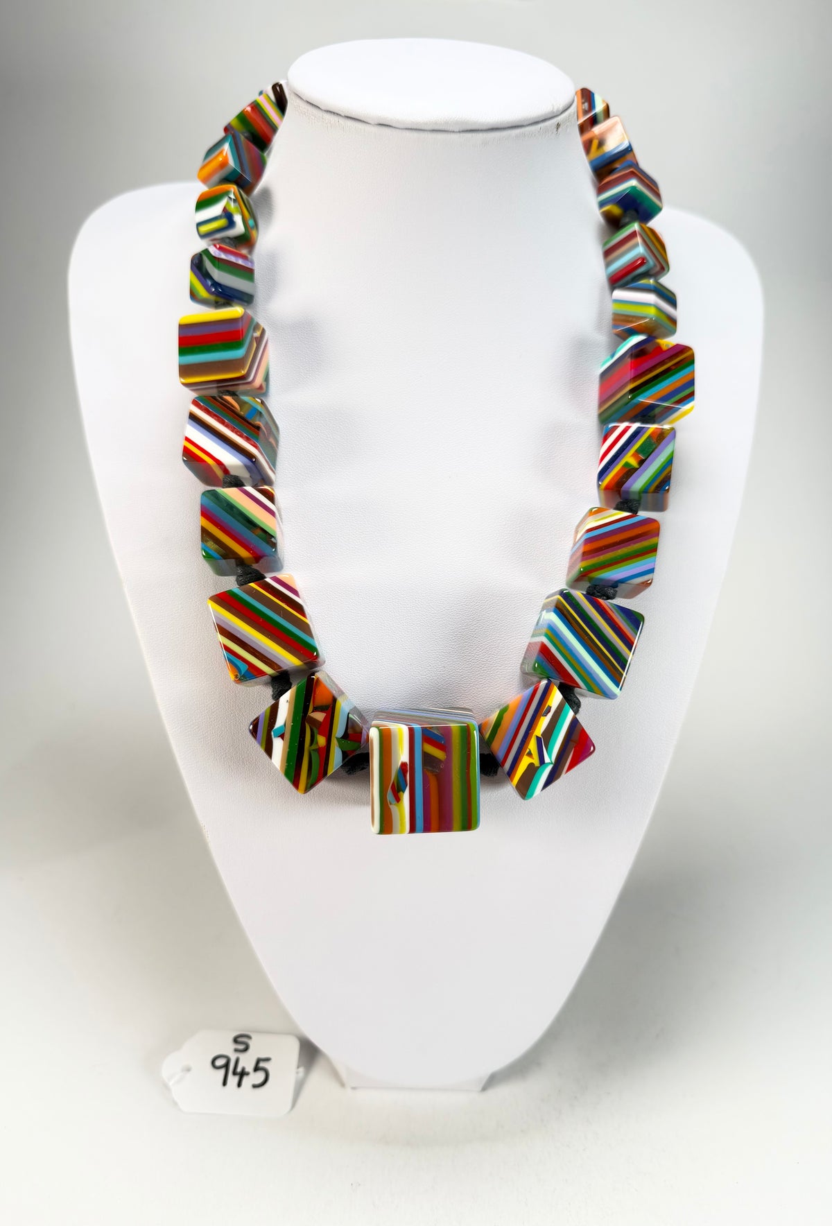 Sobral - Pop Art "K" Multi Cubes Resin Necklace ( 003624 )