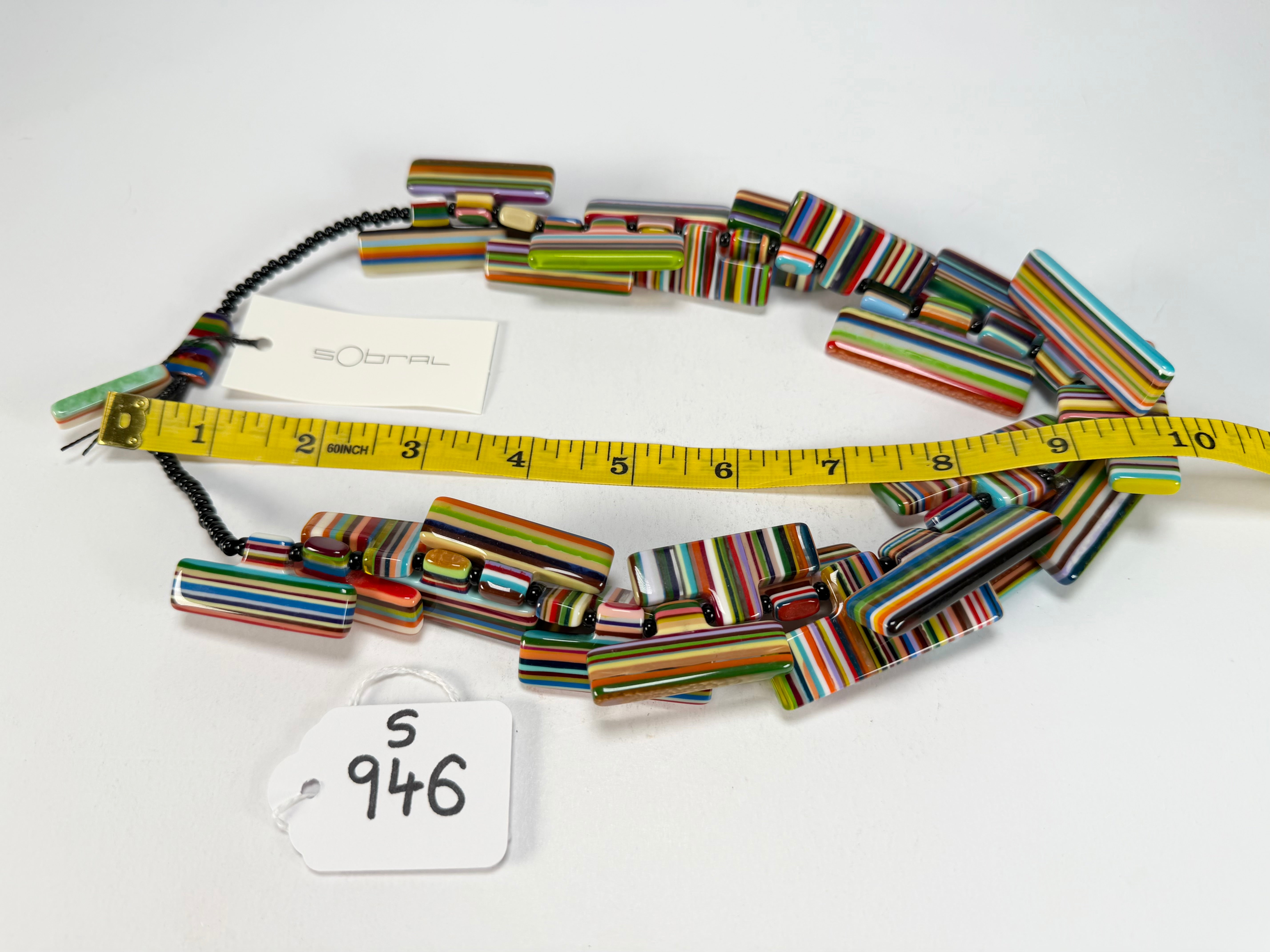 Sobral - Pop Art "Neoconcretismo" Resin Necklace ( 003885 )