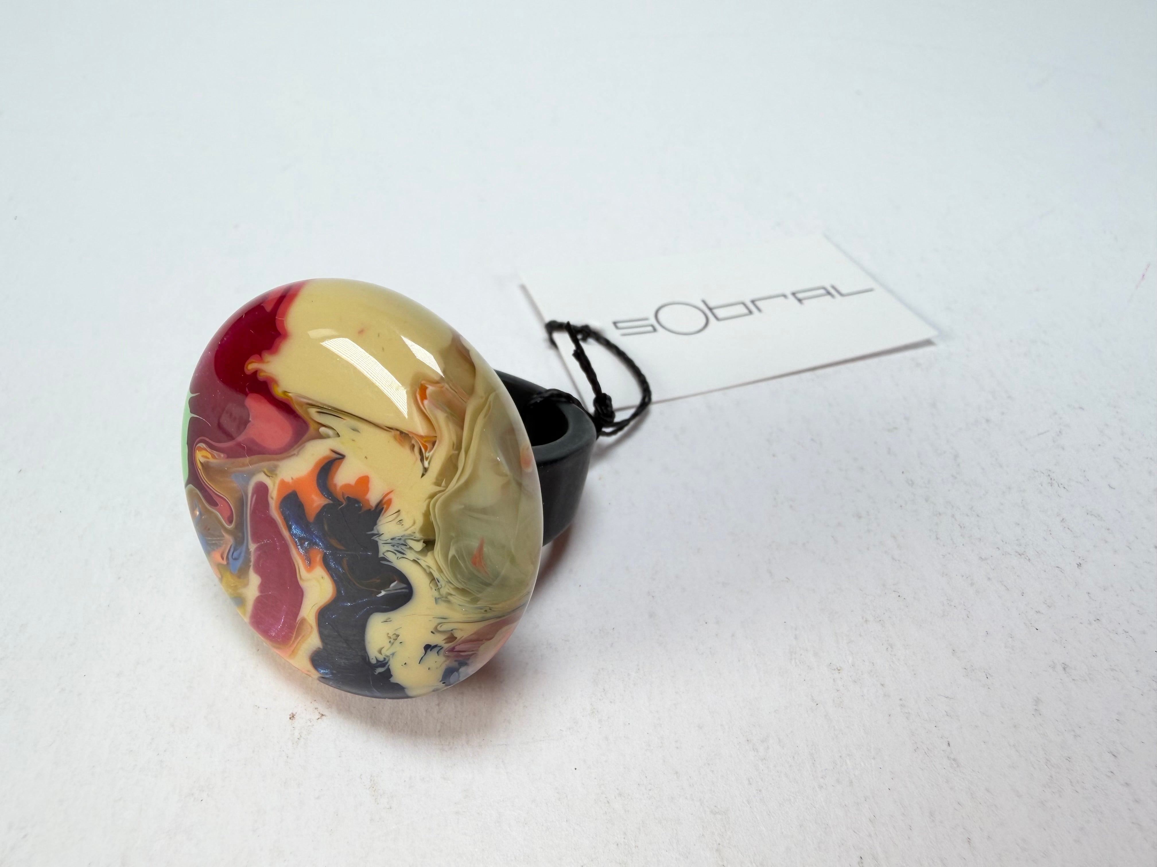 Sobral - Multi-Colour "Bead Efeitos" Pollock Resin Ring ( 004764 ) - Size UK S / US 9