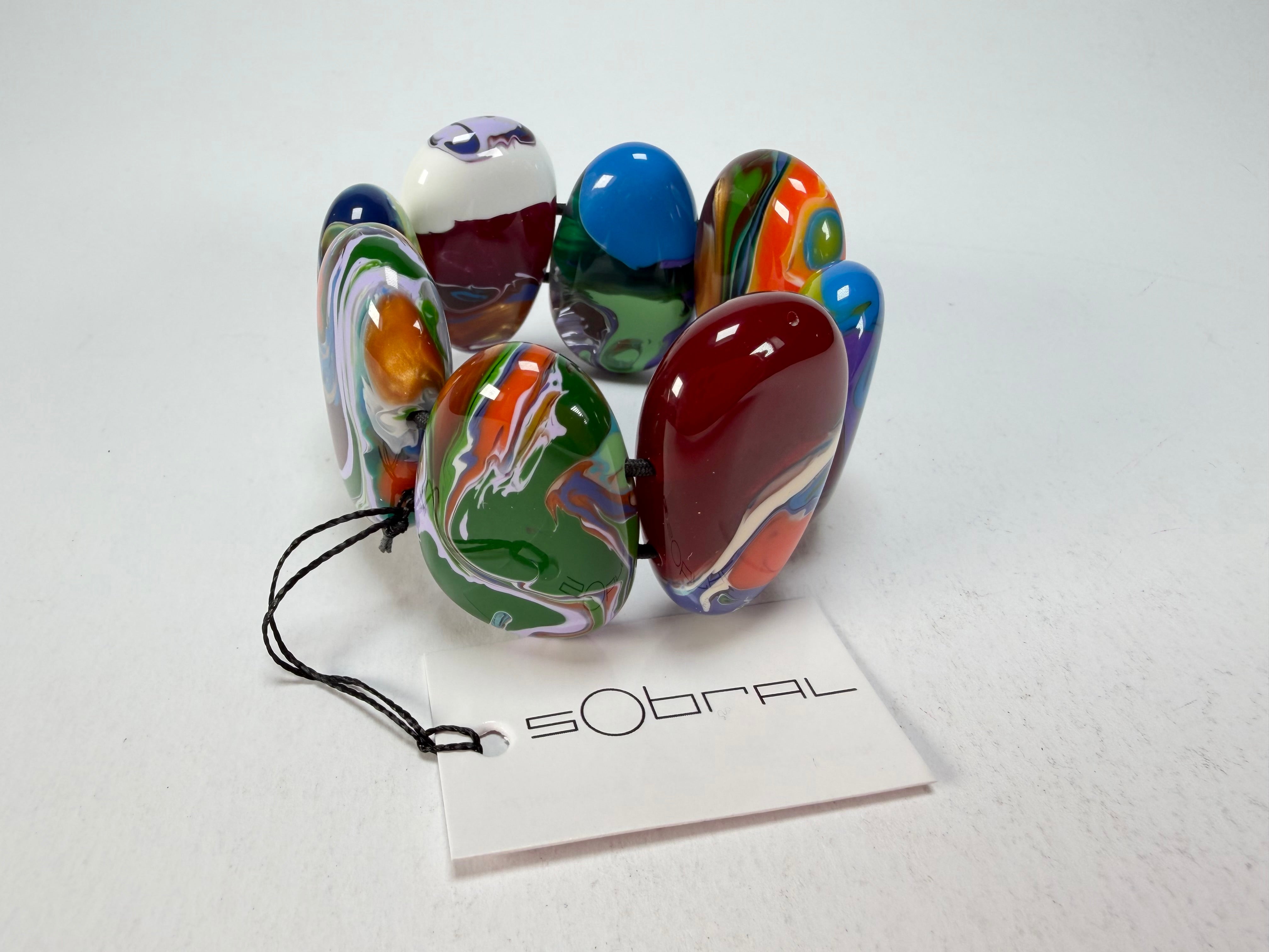 Sobral - Multi-Colour "Folha" Pollock Elasticated Resin Bracelet ( 005519 )
