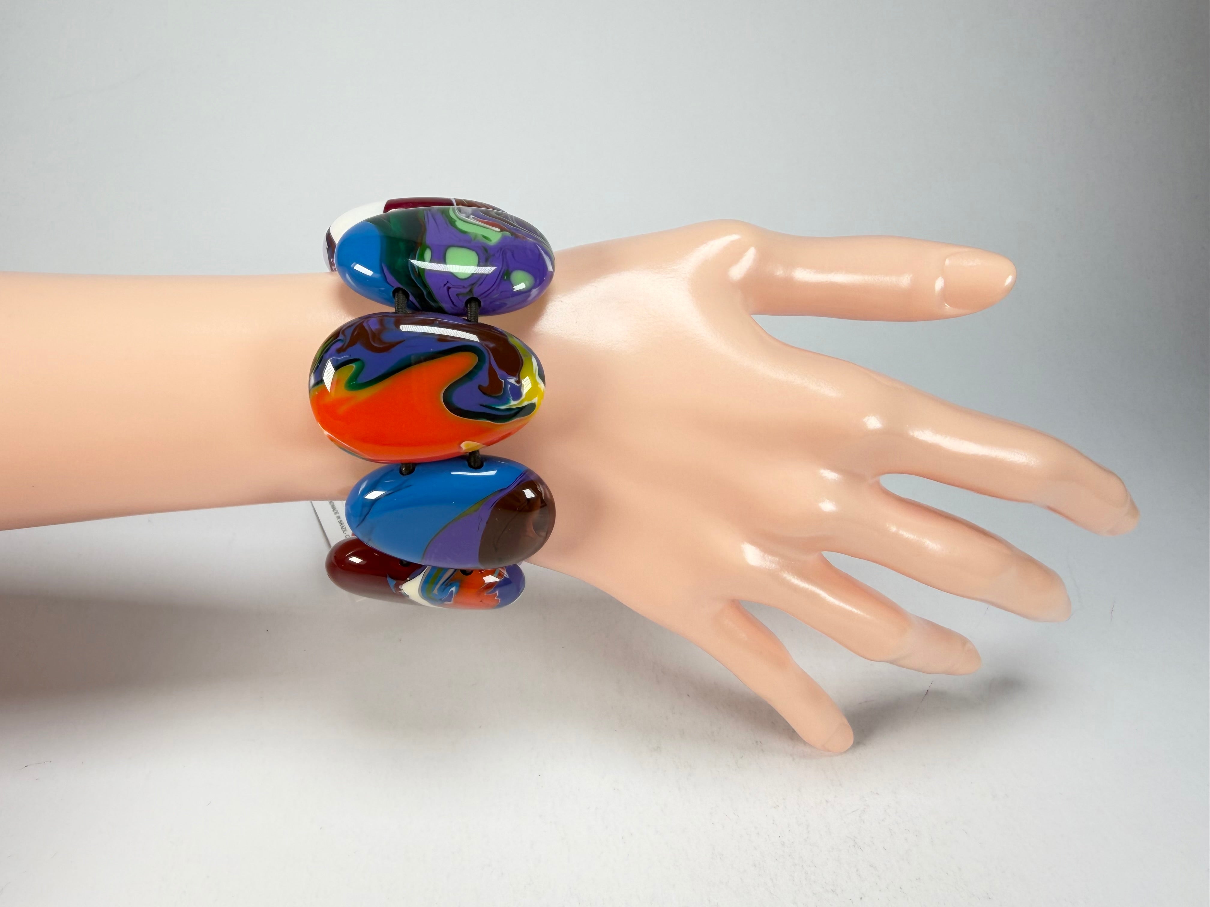 Sobral - Multi-Colour "Folha" Pollock Elasticated Resin Bracelet ( 005519 )