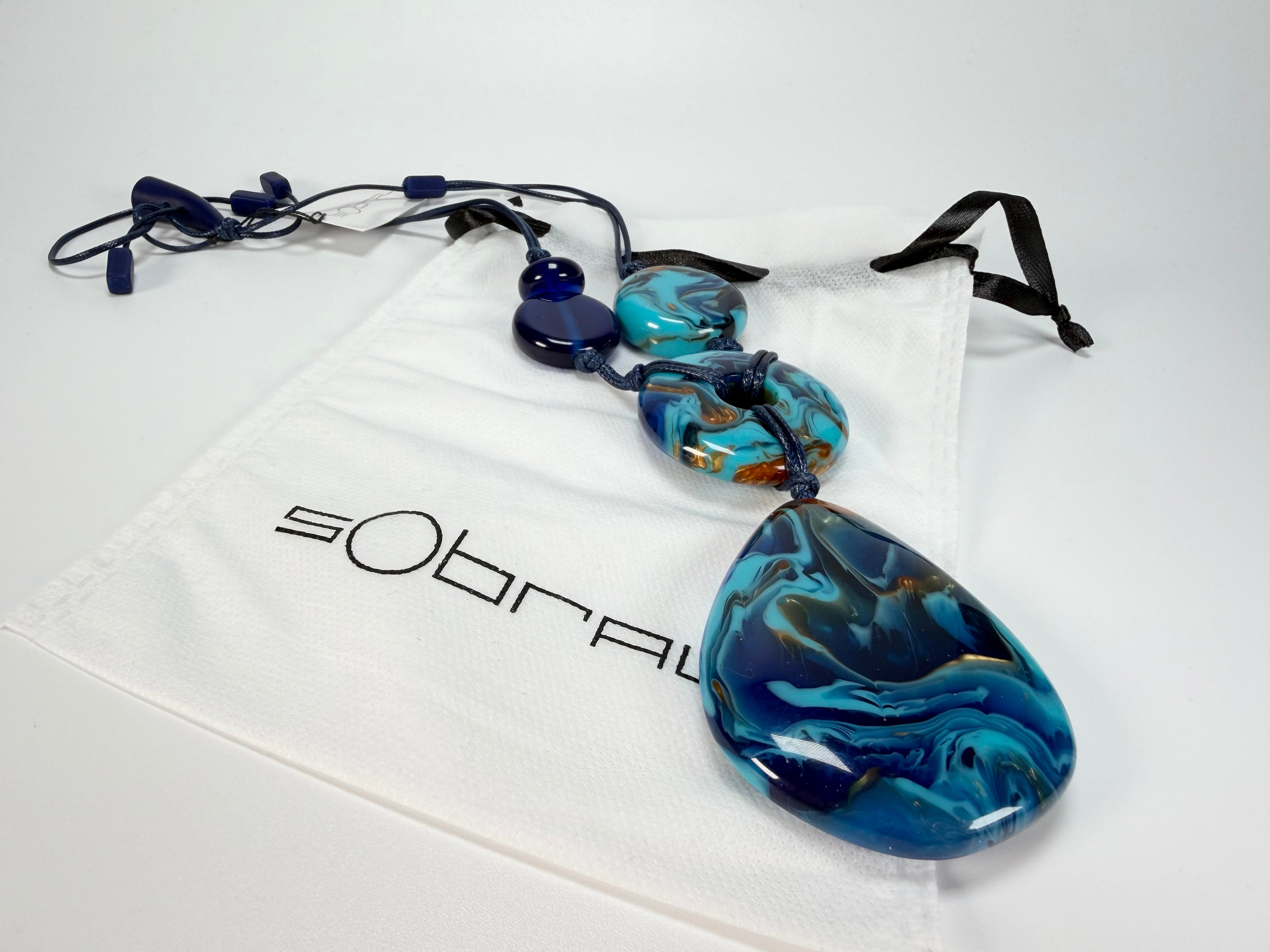 Sobral - Noite Estrelada "Noturno" Resin Necklace ( 005554 )