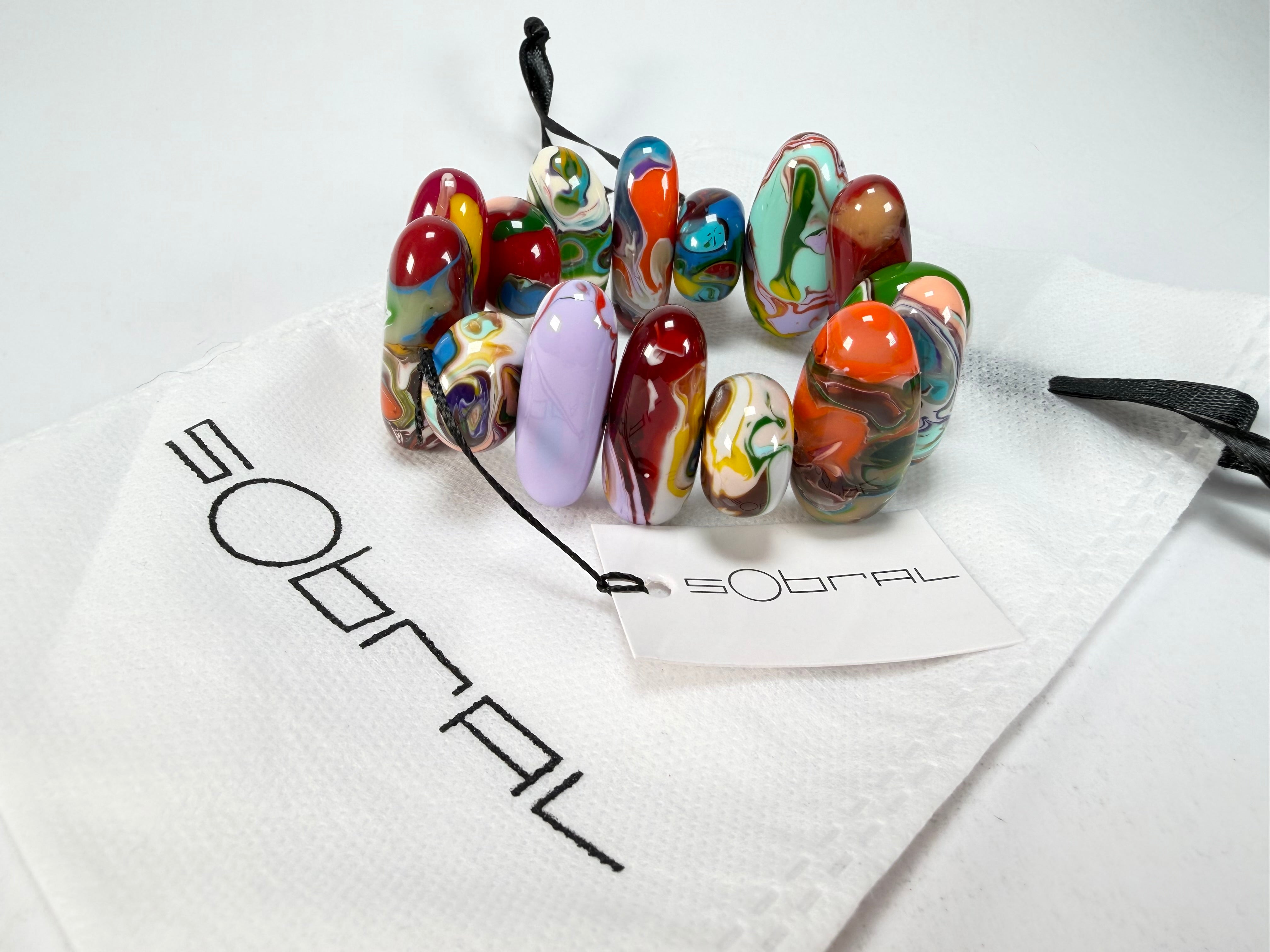 Sobral - Multi-Colour "Newanderthal" Pollock Elasticated Resin Bracelet ( 005263 )