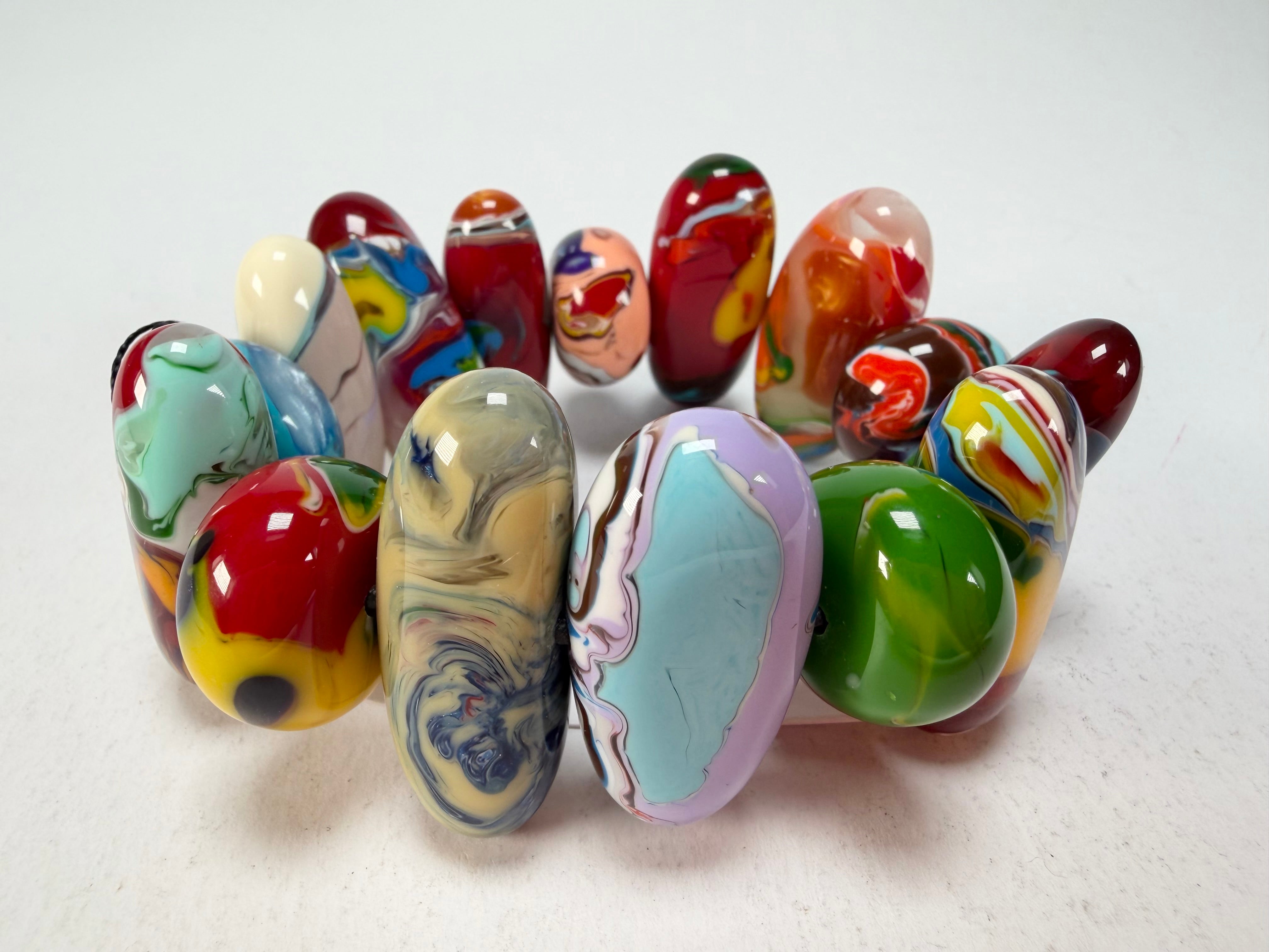 Sobral - Multi-Colour "Newanderthal" Pollock Elasticated Resin Bracelet ( 005263 )