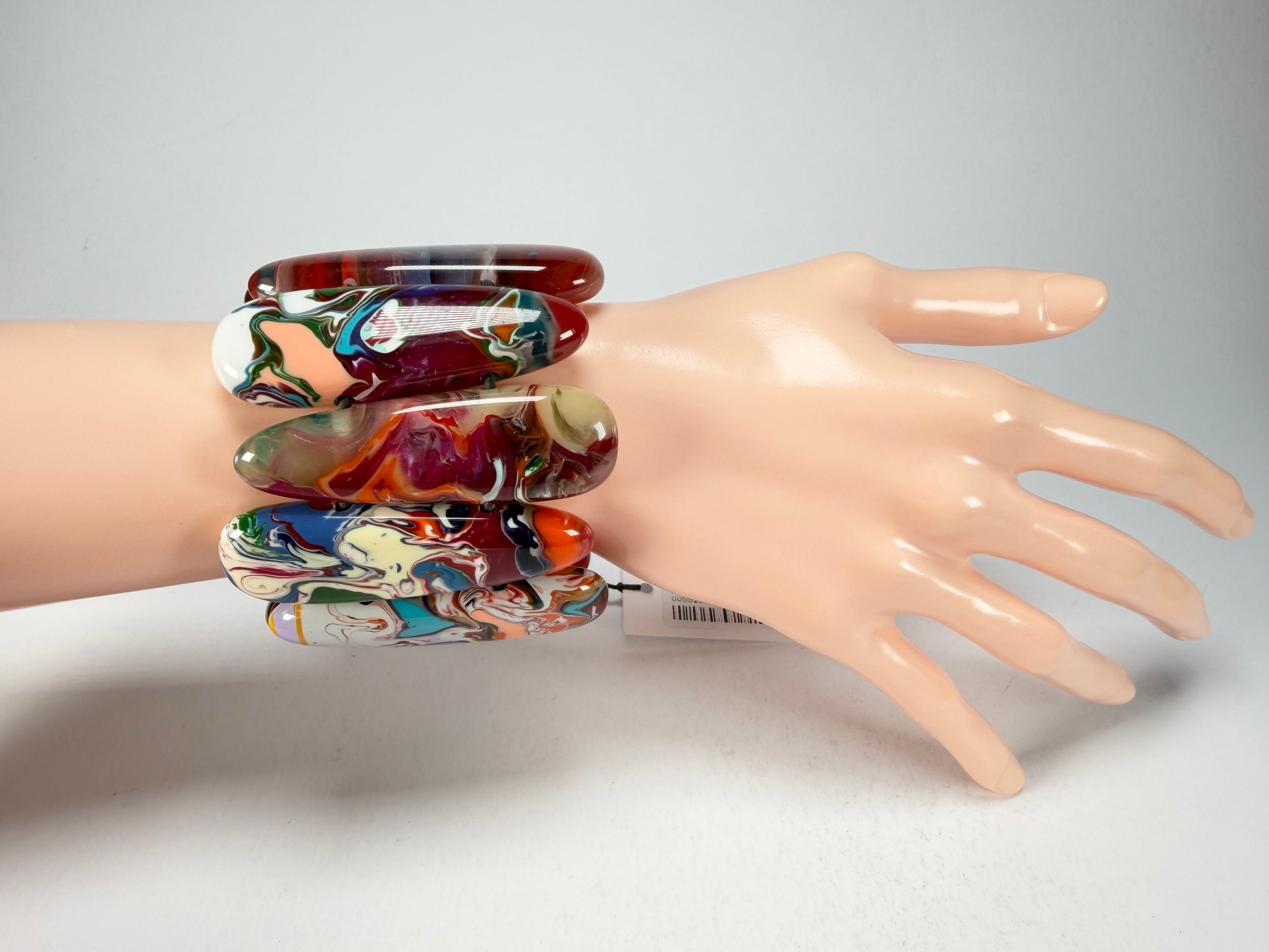 Sobral - Multi-Colour "Leaf" Pollock Elasticated Resin Bracelet ( 005520 )