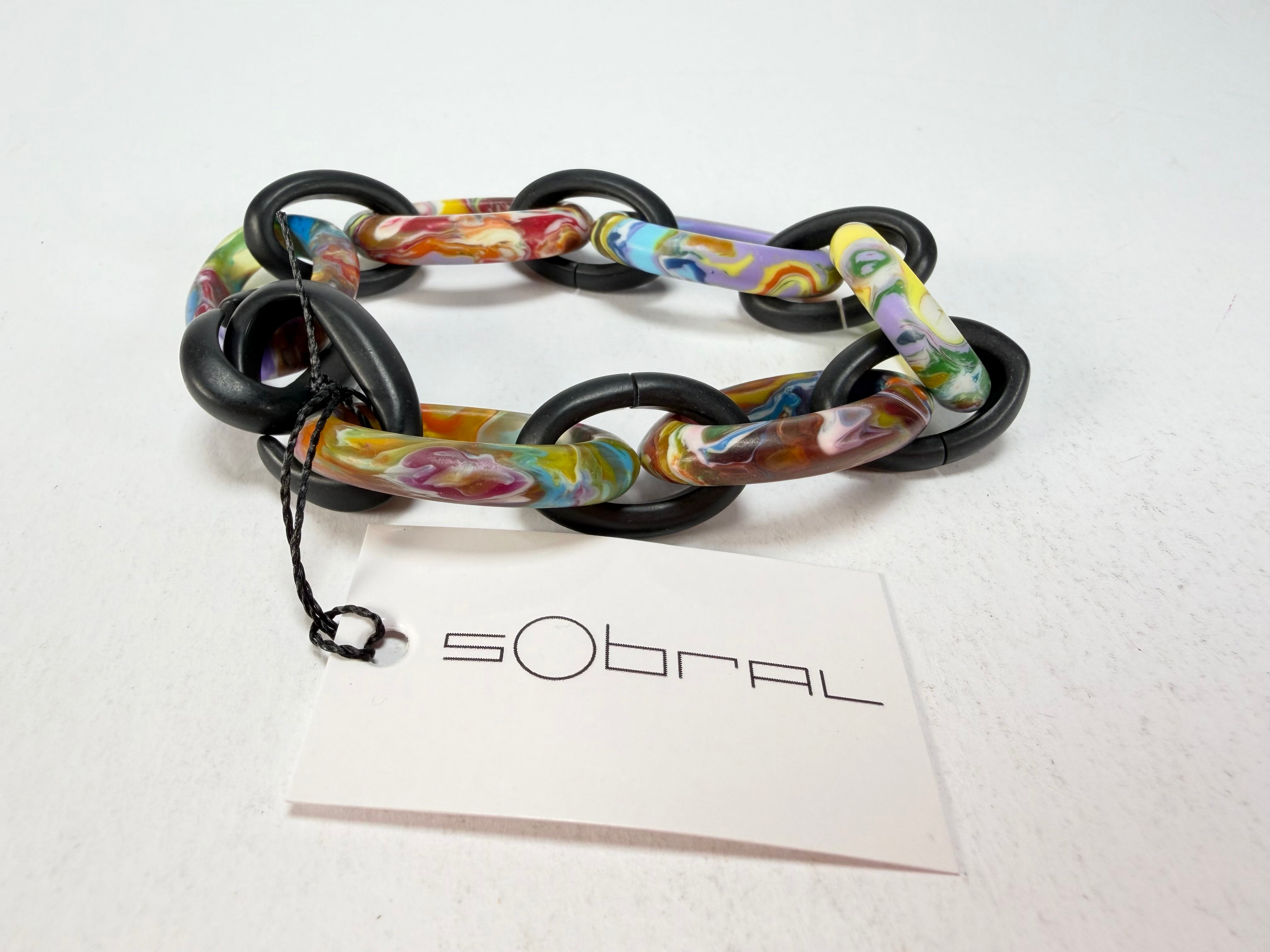 Sobral - Multi-Colour "Atena" Black & Pollock Chain Elasticated Resin Bracelet ( 005182 )