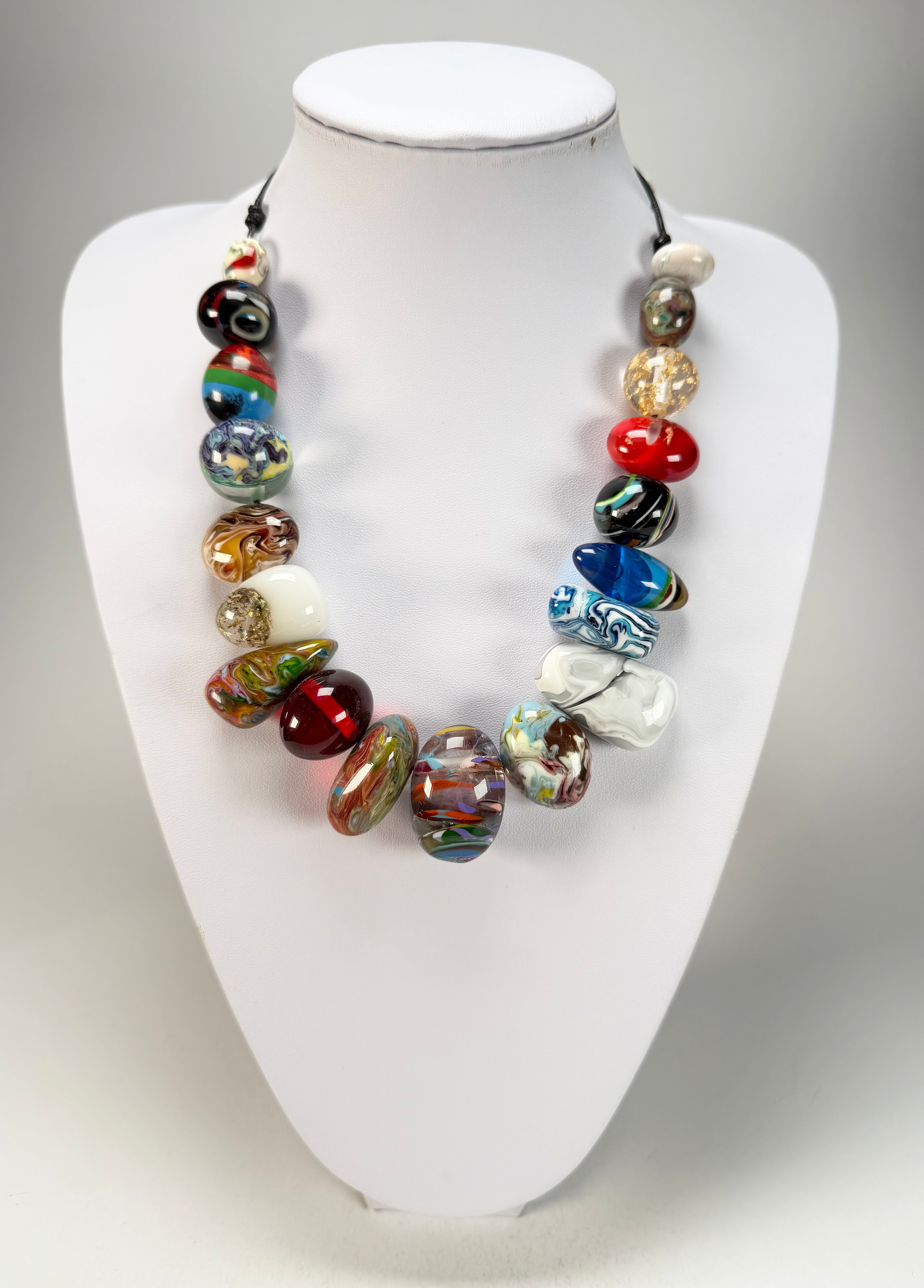 Sobral - Multi-Colour "Pebbles" Studio Creation Resin Necklace ( 000000 )