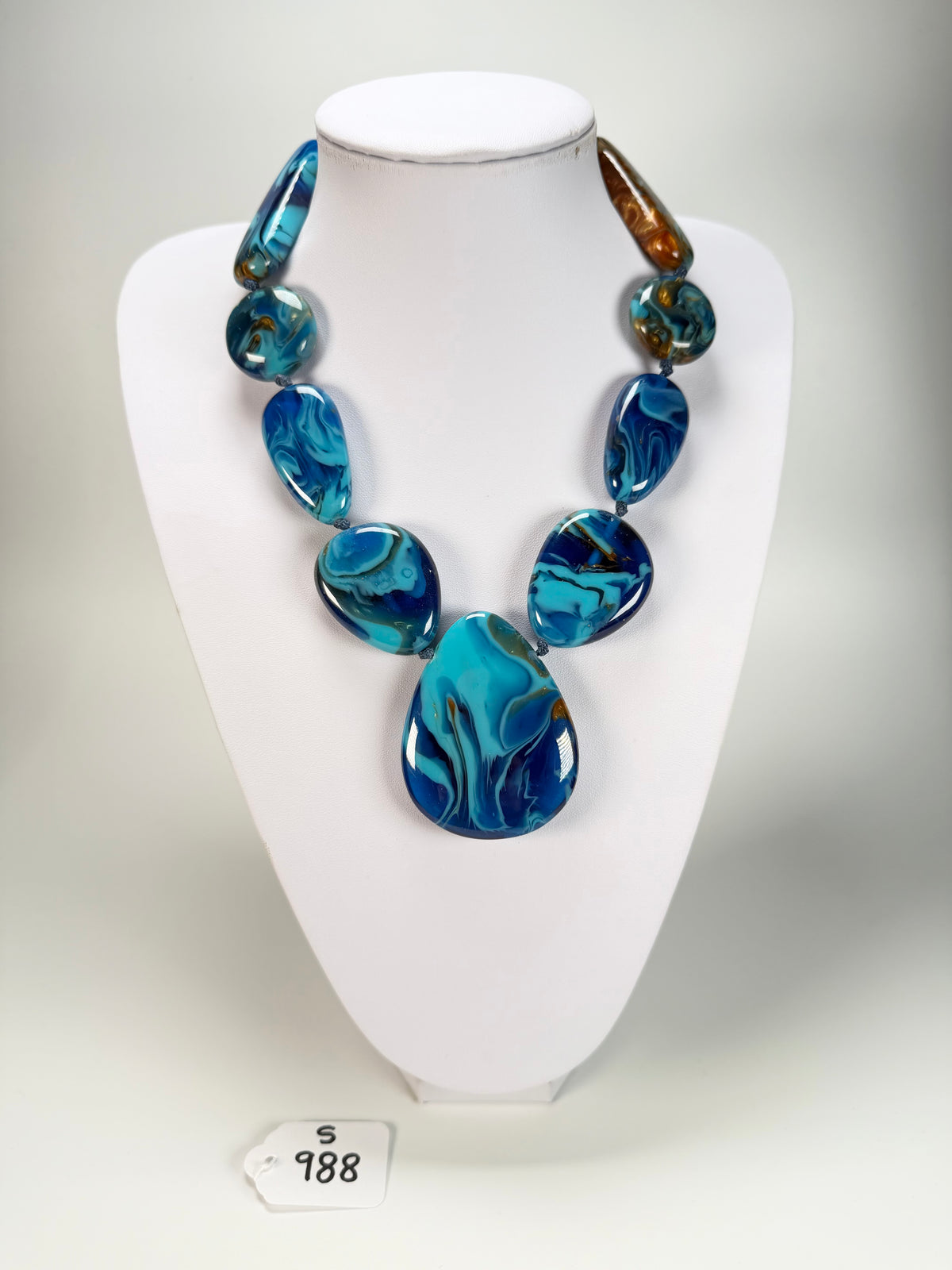 Sobral - Noite Estrelada "Bleu" Resin Necklace ( 005546 )