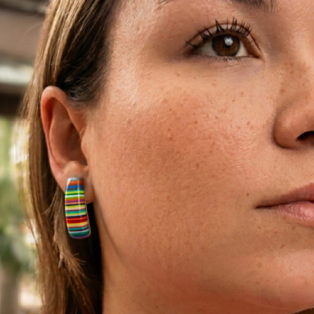 Sobral - Pop Art "Guarani" Resin Earrings ( 004858 )