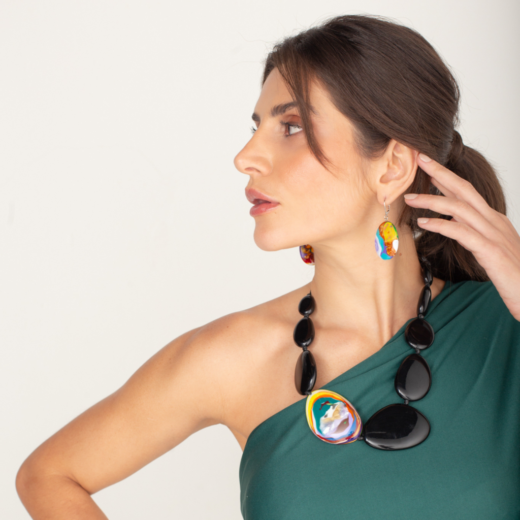 Sobral - Multi-Colour "Encantador" Black Resin Necklace ( 004109 )