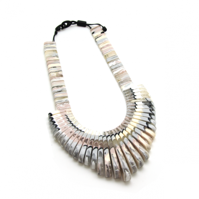 Sobral - Lágrima D'or "Tupi" Resin Necklace ( 004853 )