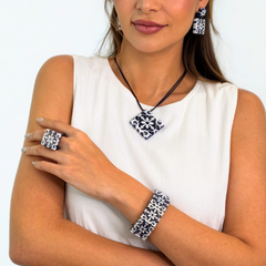 Sobral - Lisboa "Belém" Resin Ring ( 005478 ) - Size UK N / US 7
