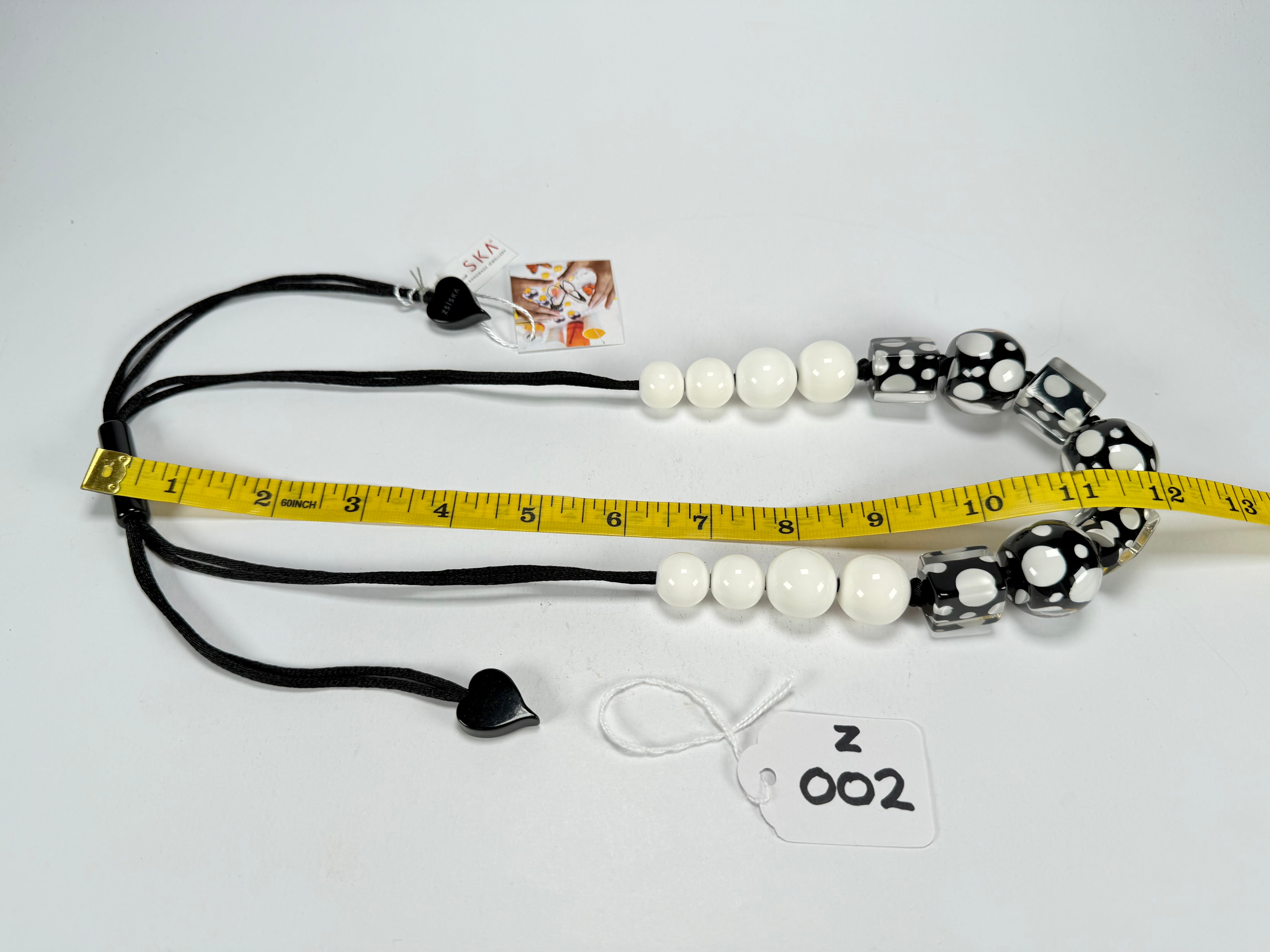 Zsiska - Itsy Bitsy Black & White Resin Necklace ( 9410101BLWHQ15 )