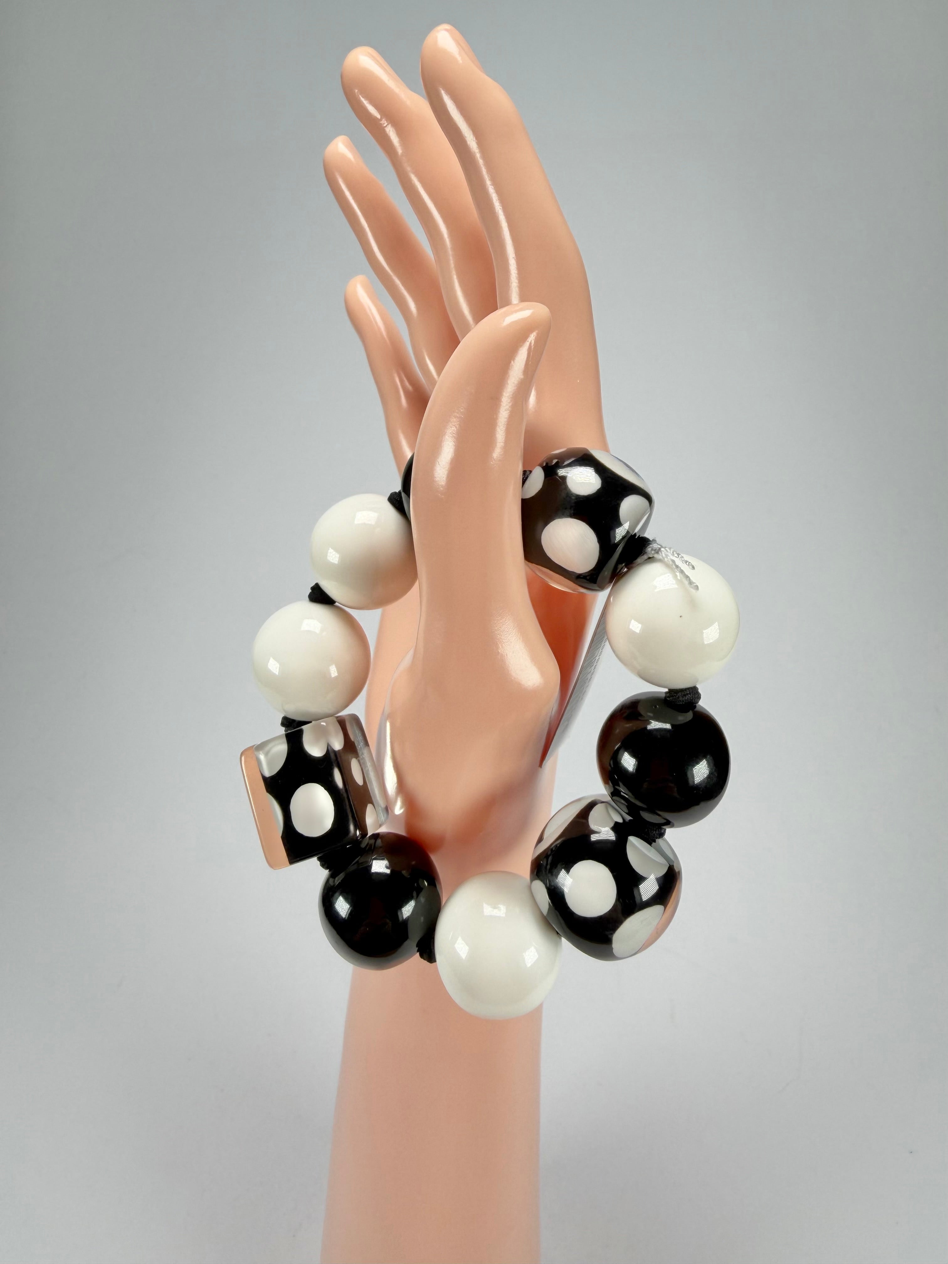 Zsiska - Itsy Bitsy Black & White Medium Resin Bracelet ( 9410301BLWHQ00M )