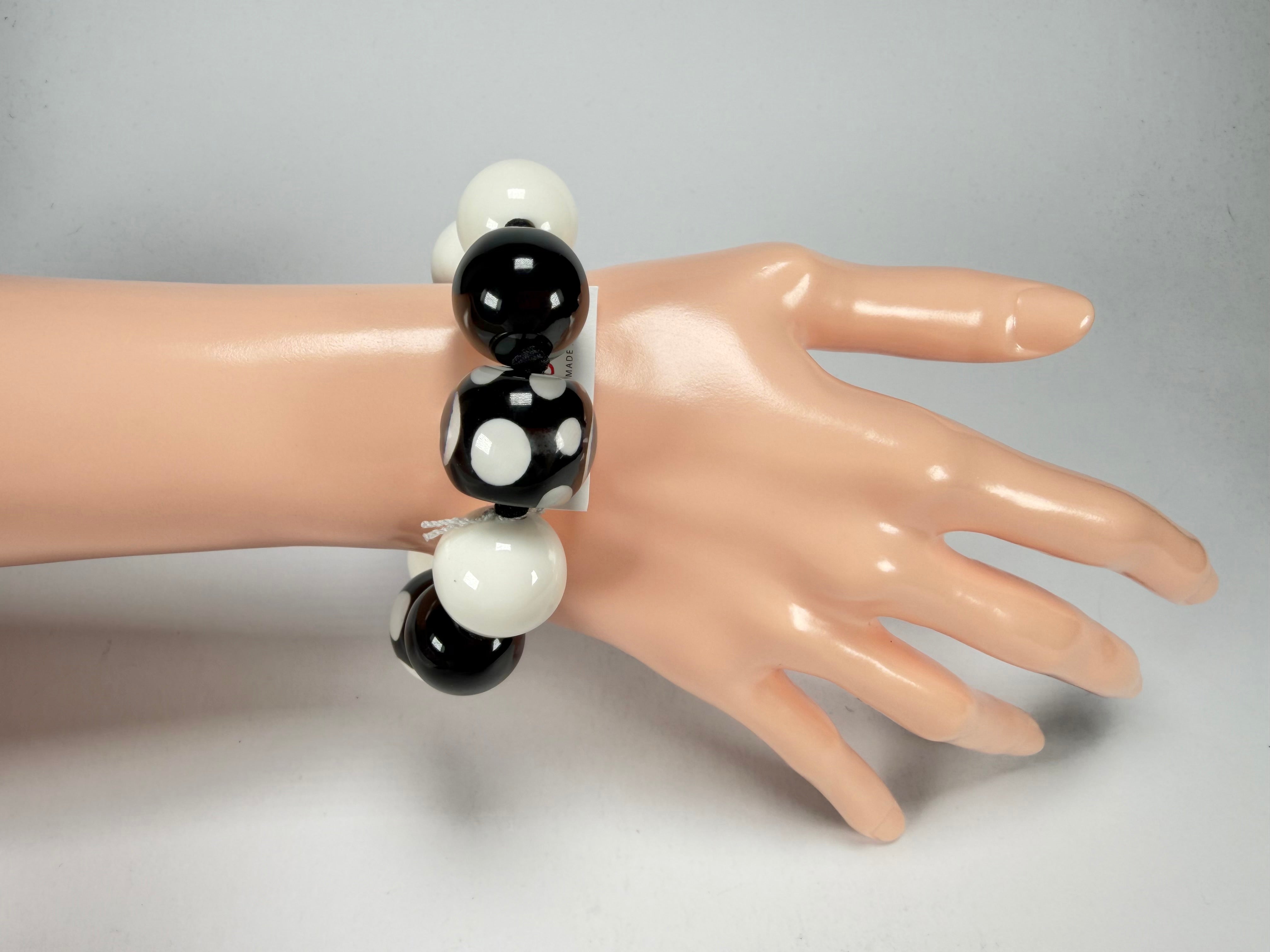 Zsiska - Itsy Bitsy Black & White Medium Resin Bracelet ( 9410301BLWHQ00M )