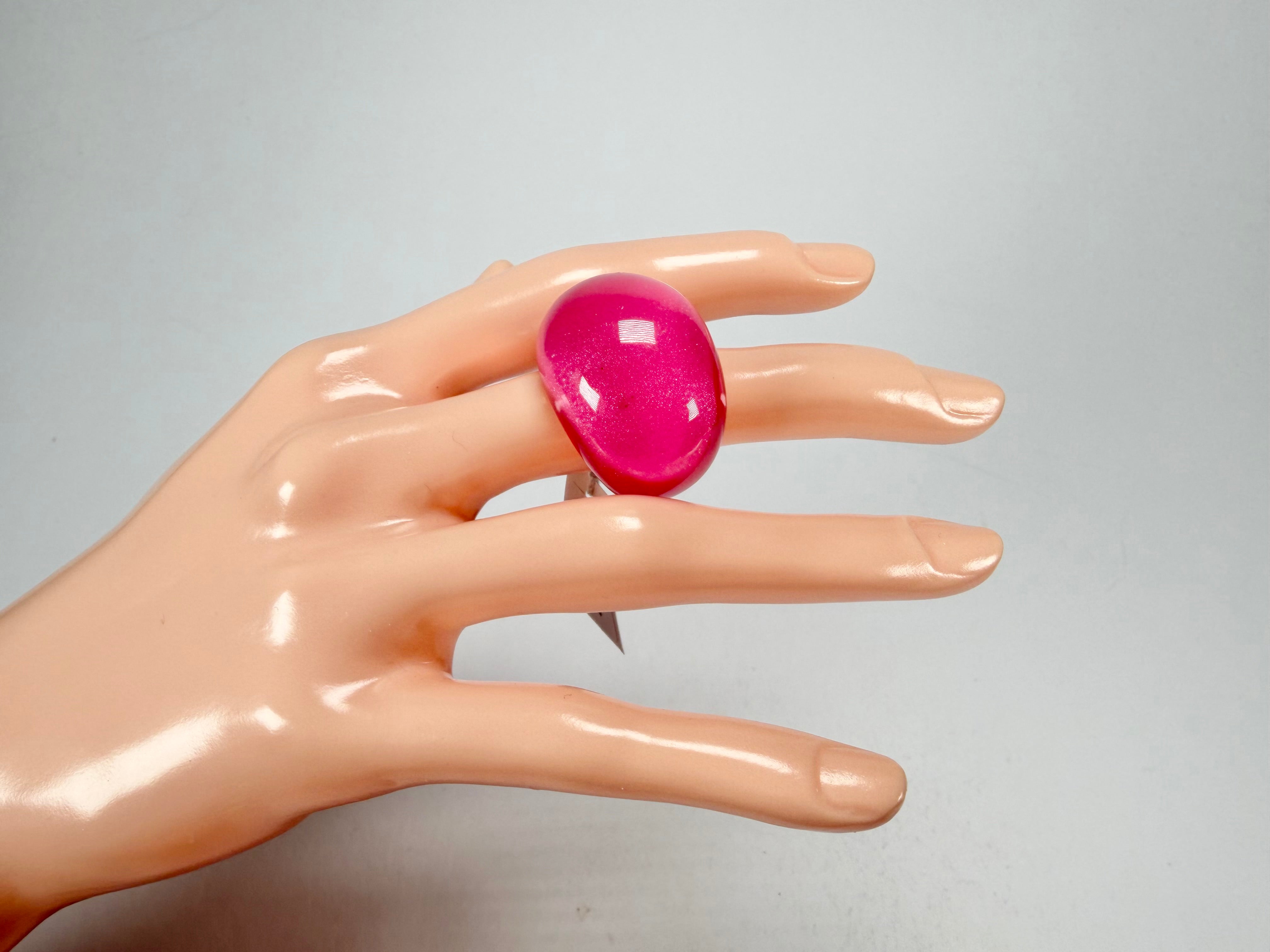 Zsiska - Colourful Statement Hot Pink Resin Ring ( 40106029017Q0M ) - Size UK N / US 7